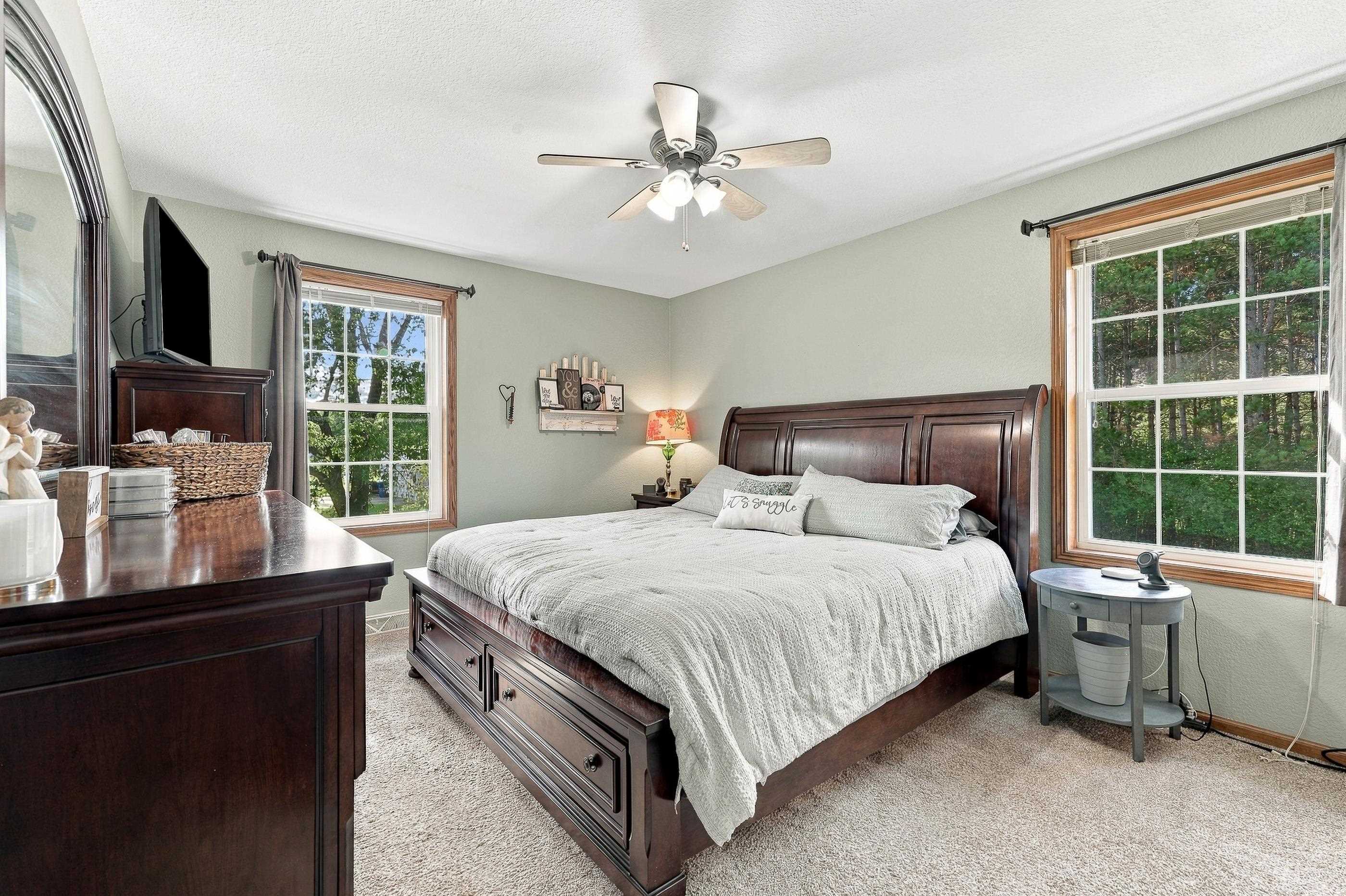325 KING OLAVS LANE, Iola, Wisconsin 54945, 4 Bedrooms Bedrooms, ,2 BathroomsBathrooms,Residential,For Sale,325 KING OLAVS LANE,22604727