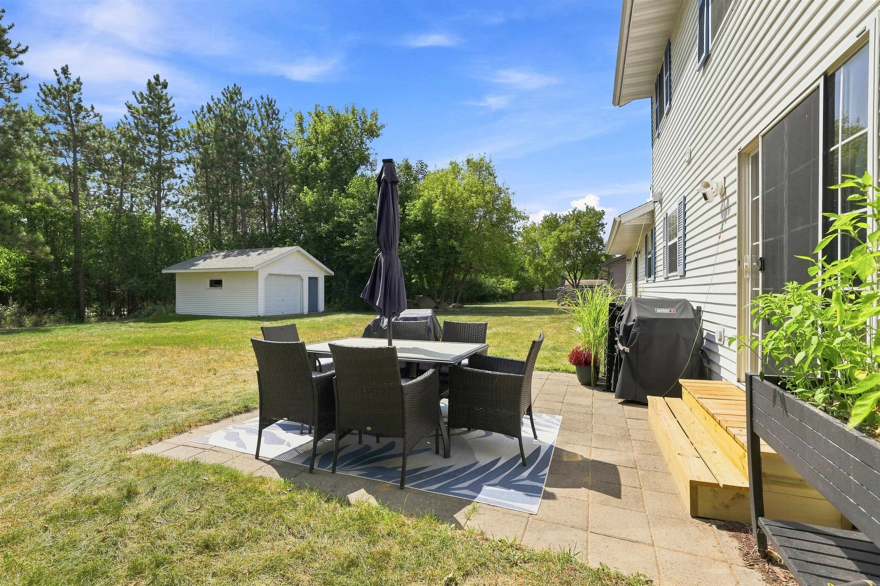 325 KING OLAVS LANE, Iola, Wisconsin 54945, 4 Bedrooms Bedrooms, ,2 BathroomsBathrooms,Residential,For Sale,325 KING OLAVS LANE,22604727