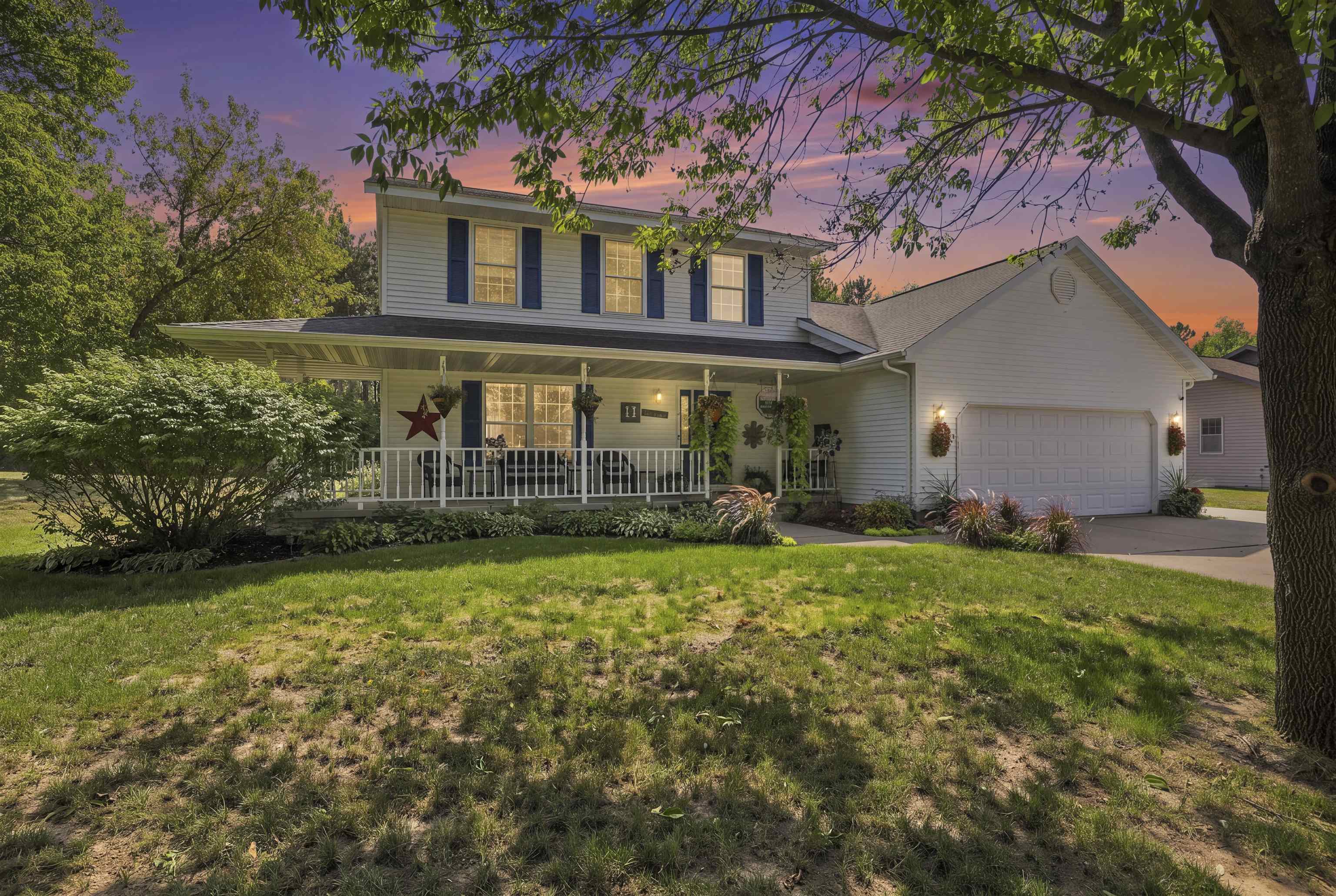 325 KING OLAVS LANE, Iola, Wisconsin 54945, 4 Bedrooms Bedrooms, ,2 BathroomsBathrooms,Residential,For Sale,325 KING OLAVS LANE,22604727