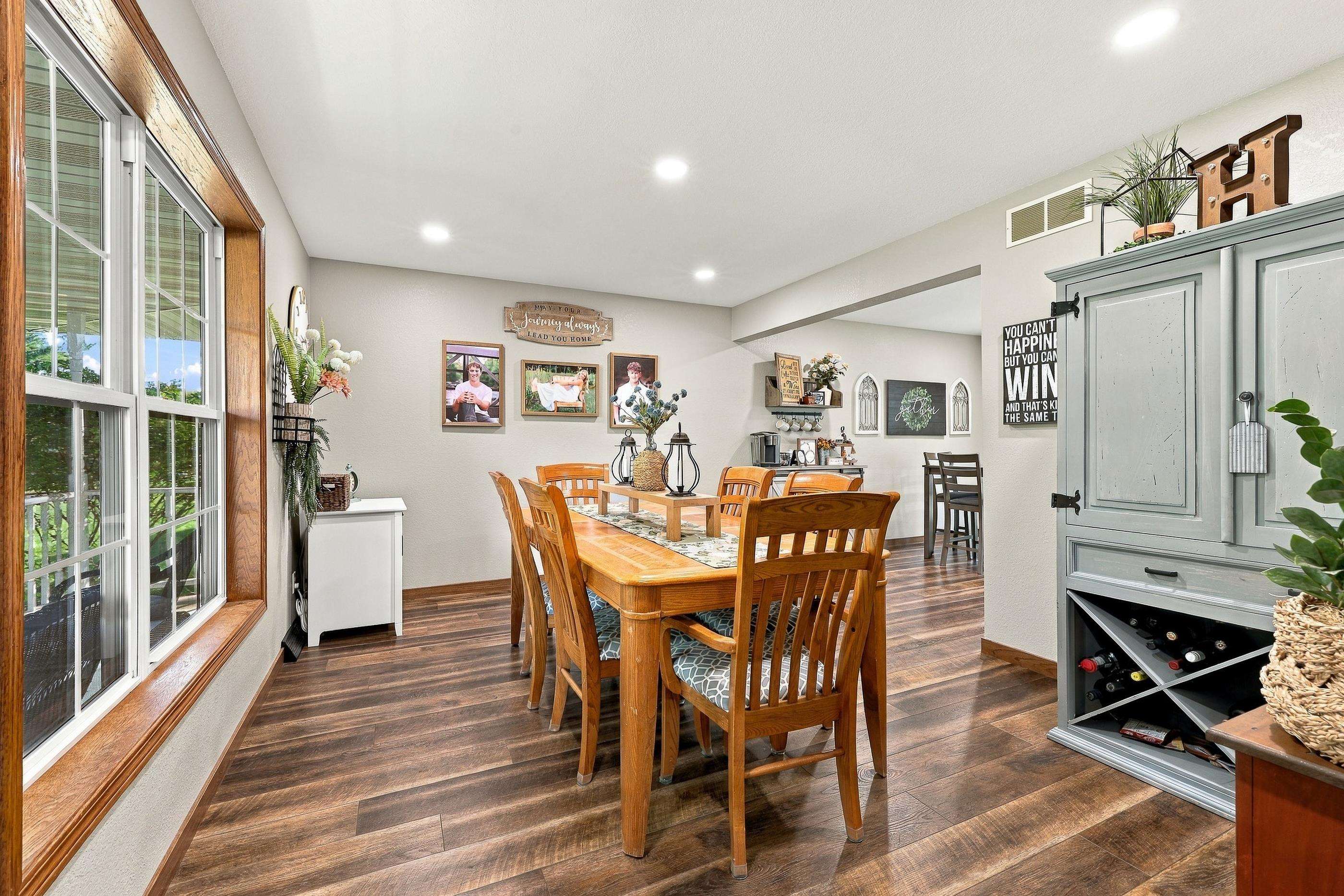 325 KING OLAVS LANE, Iola, Wisconsin 54945, 4 Bedrooms Bedrooms, ,2 BathroomsBathrooms,Residential,For Sale,325 KING OLAVS LANE,22604727