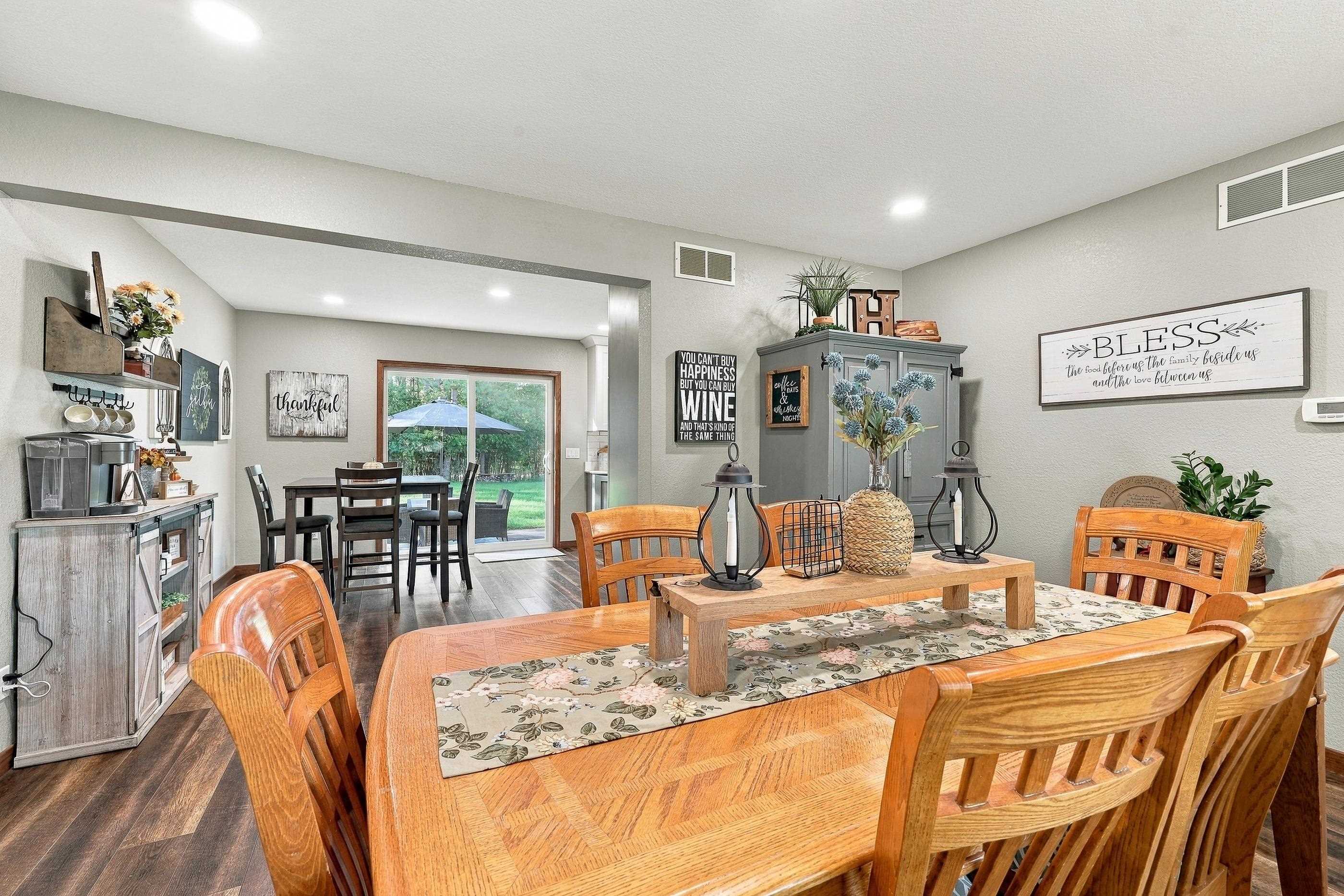 325 KING OLAVS LANE, Iola, Wisconsin 54945, 4 Bedrooms Bedrooms, ,2 BathroomsBathrooms,Residential,For Sale,325 KING OLAVS LANE,22604727