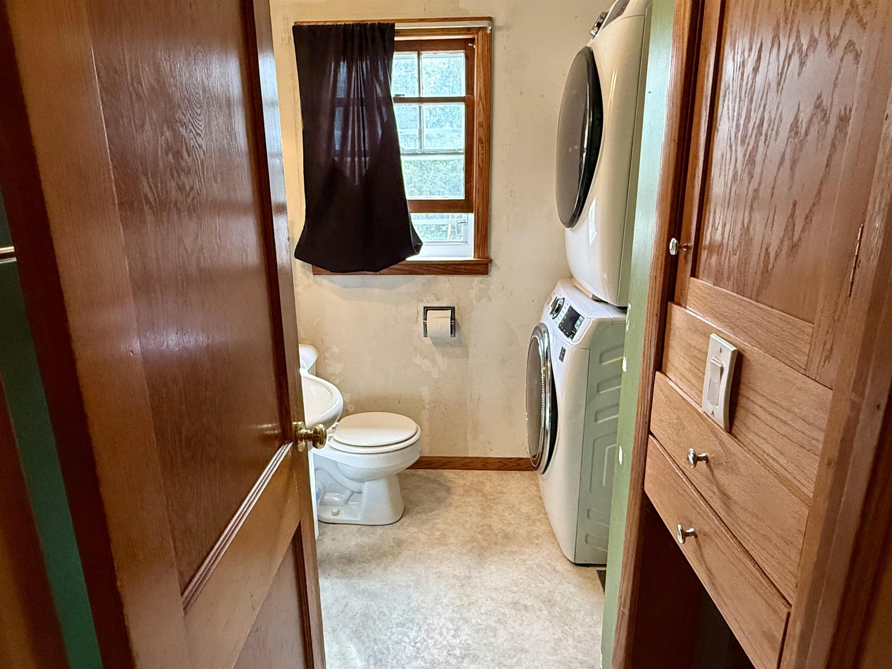141 FOREST AVENUE, Phillips, Wisconsin 54555, 5 Bedrooms Bedrooms, ,2 BathroomsBathrooms,Residential,For Sale,141 FOREST AVENUE,22604732
