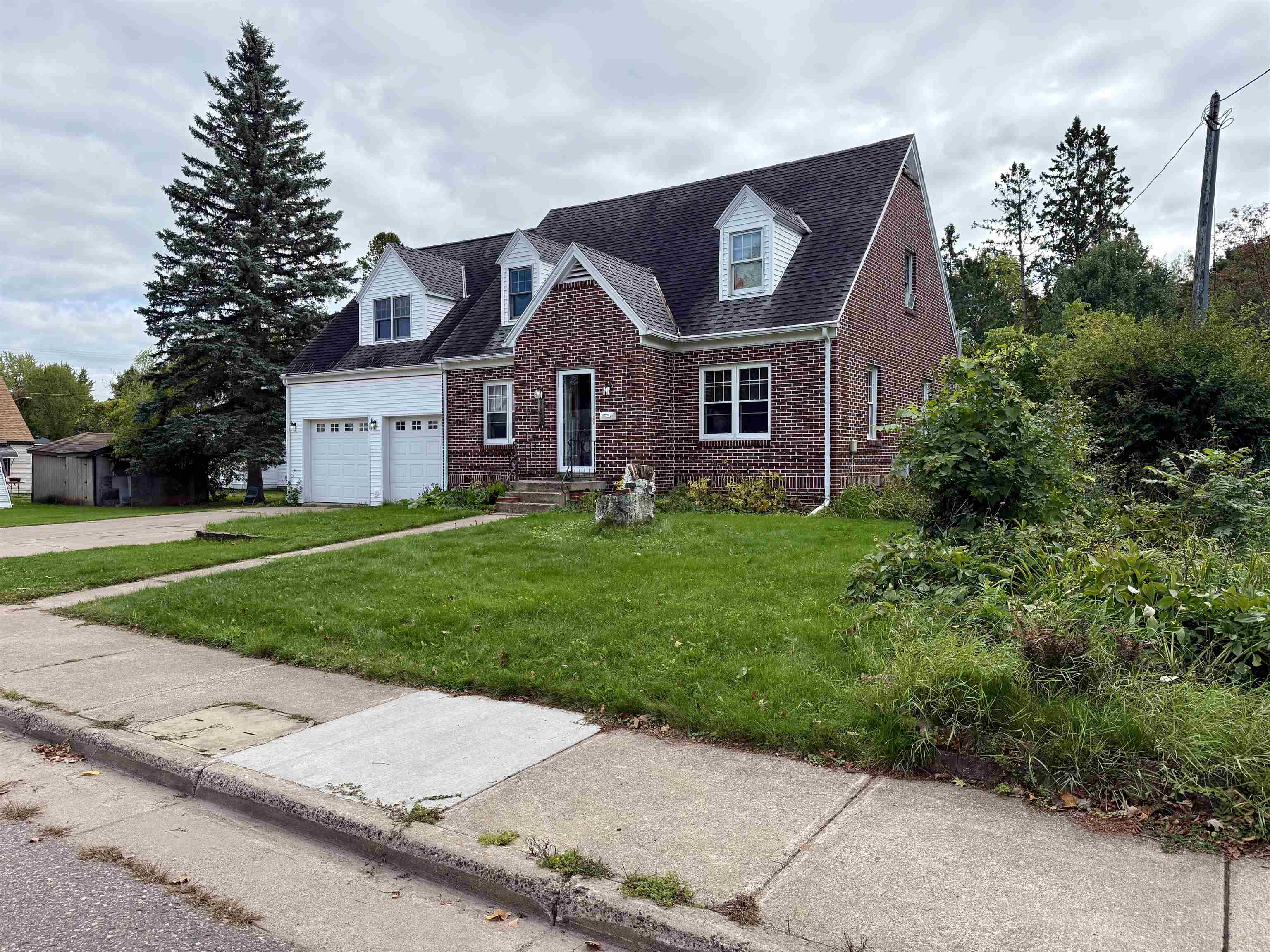 141 FOREST AVENUE, Phillips, Wisconsin 54555, 5 Bedrooms Bedrooms, ,2 BathroomsBathrooms,Residential,For Sale,141 FOREST AVENUE,22604732