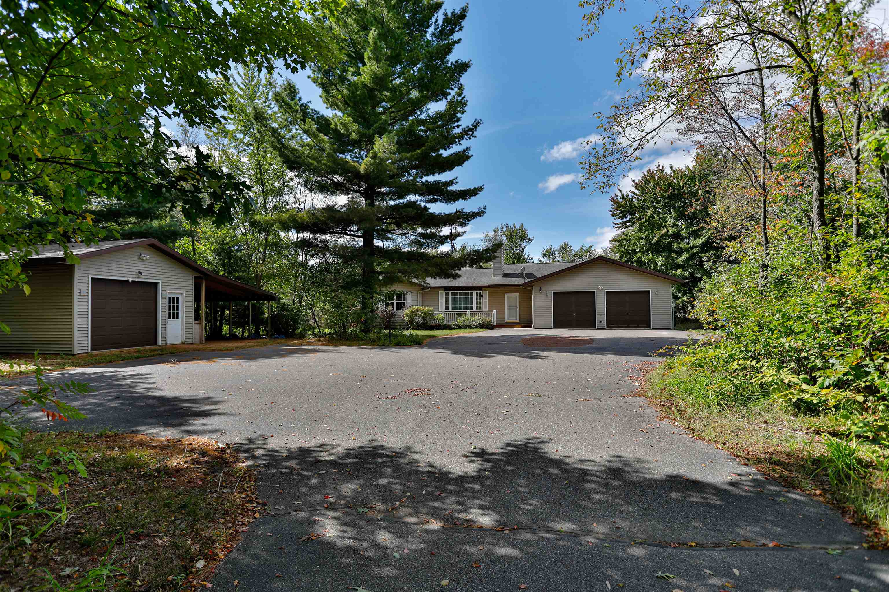 201740 DORIE LANE, Mosinee, Wisconsin 54455, 3 Bedrooms Bedrooms, ,2 BathroomsBathrooms,Residential,For Sale,201740 DORIE LANE,22604734