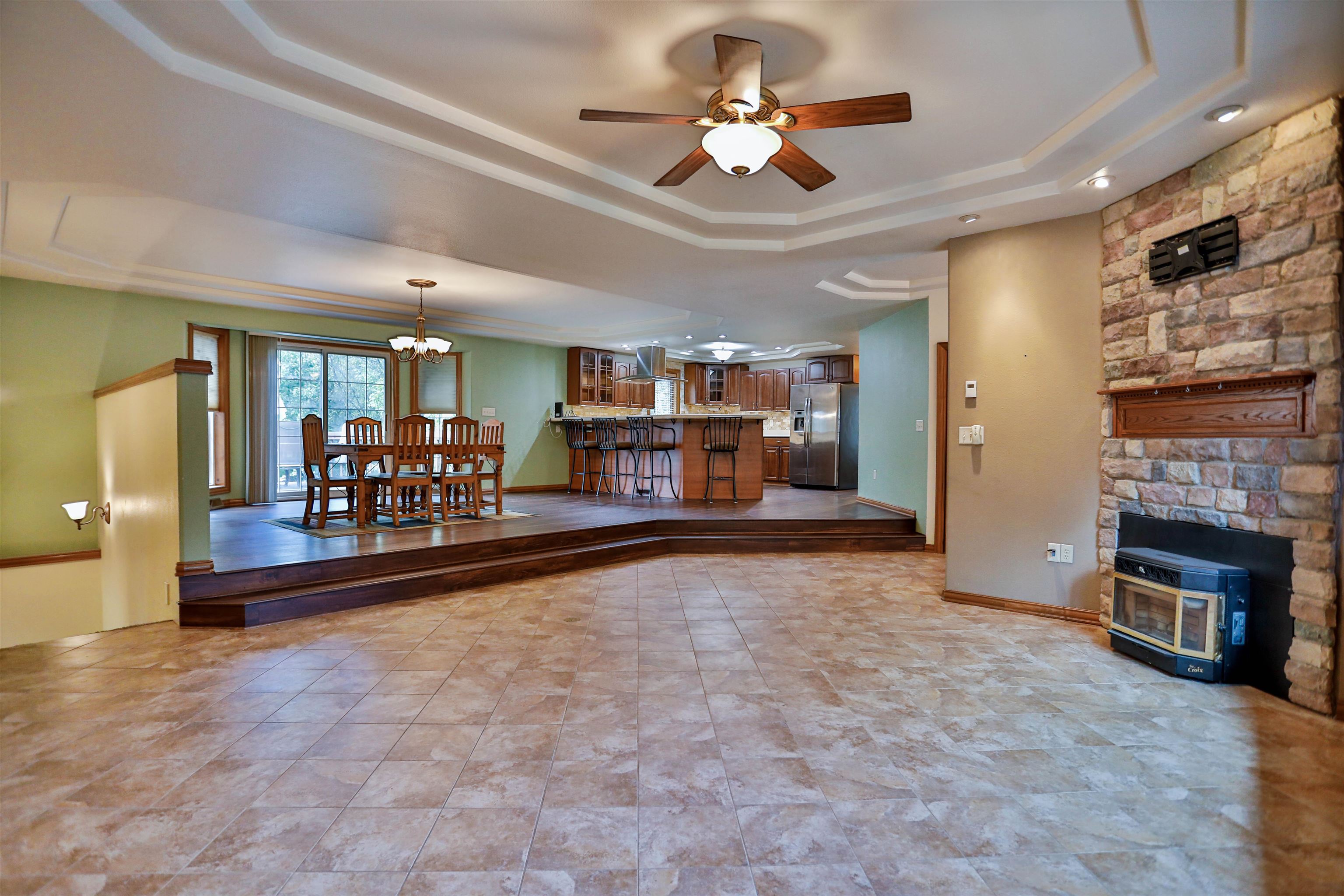 201740 DORIE LANE, Mosinee, Wisconsin 54455, 3 Bedrooms Bedrooms, ,2 BathroomsBathrooms,Residential,For Sale,201740 DORIE LANE,22604734