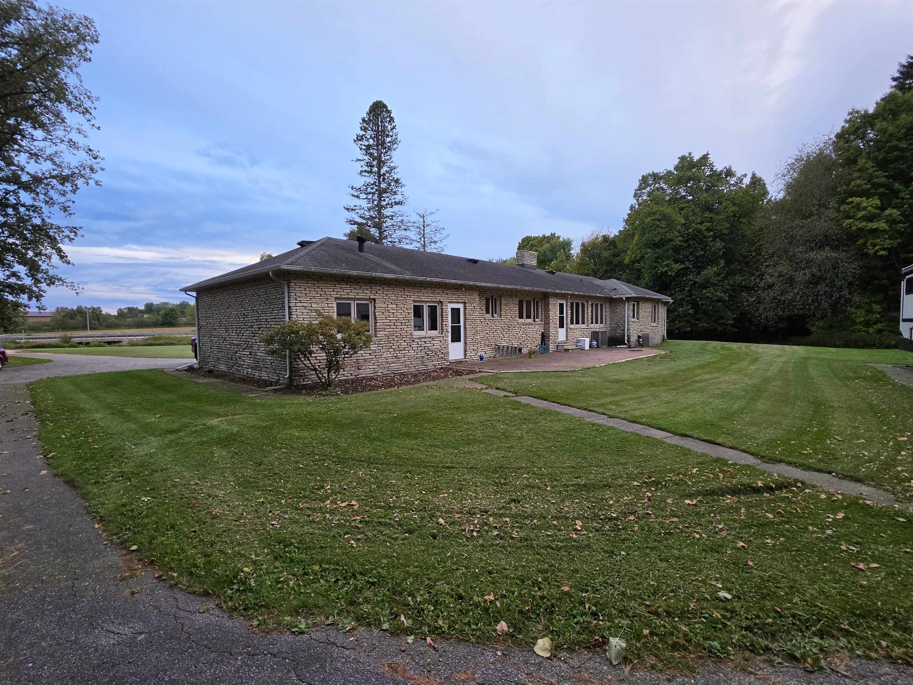 103336 STATE HIGHWAY 29, Abbotsford, Wisconsin 54405, 3 Bedrooms Bedrooms, ,2 BathroomsBathrooms,Residential,For Sale,103336 STATE HIGHWAY 29,22604738