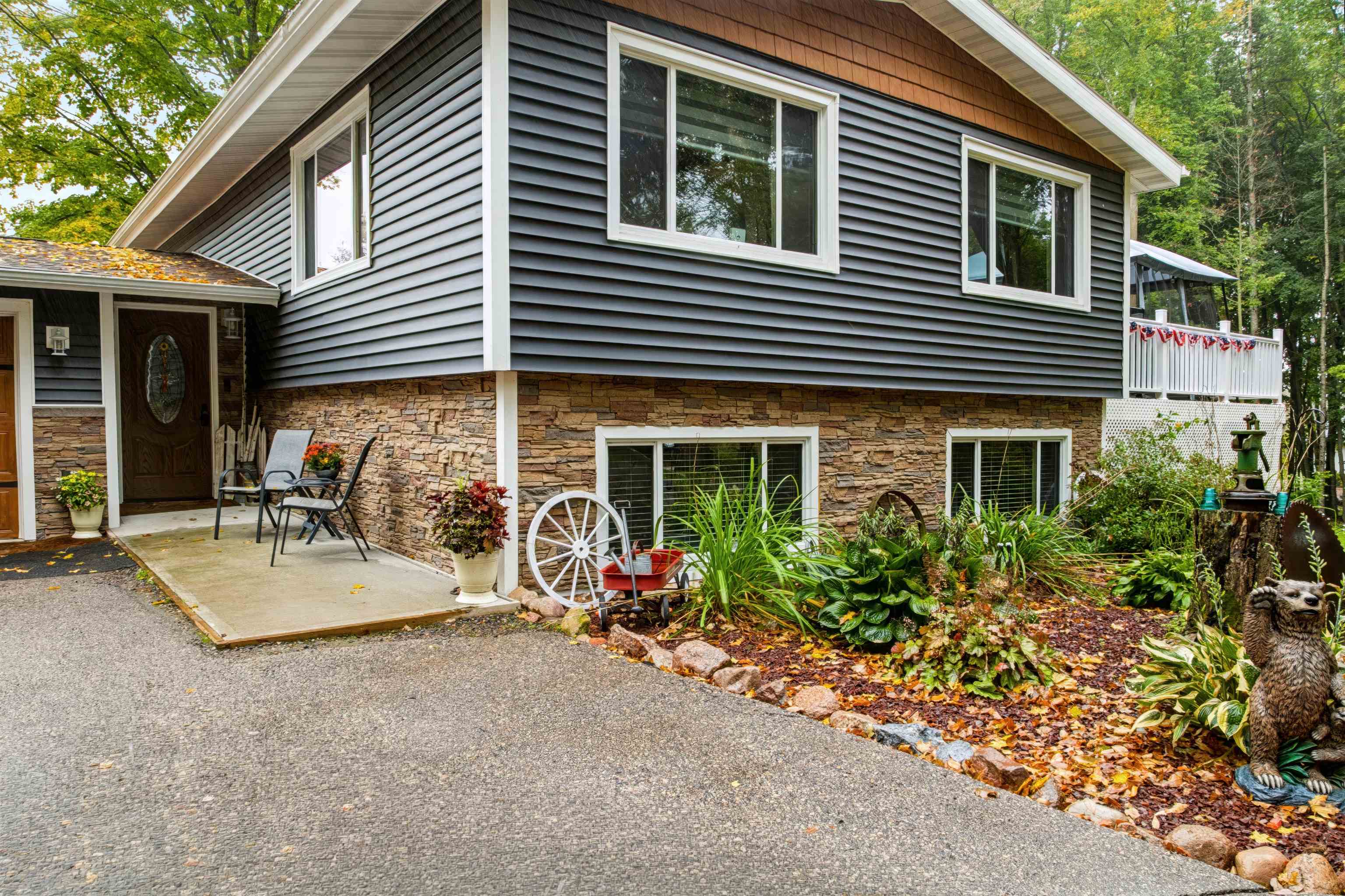 N7826 4TH STREET, Eland, Wisconsin 54427, 4 Bedrooms Bedrooms, ,3 BathroomsBathrooms,Residential,For Sale,N7826 4TH STREET,22604739