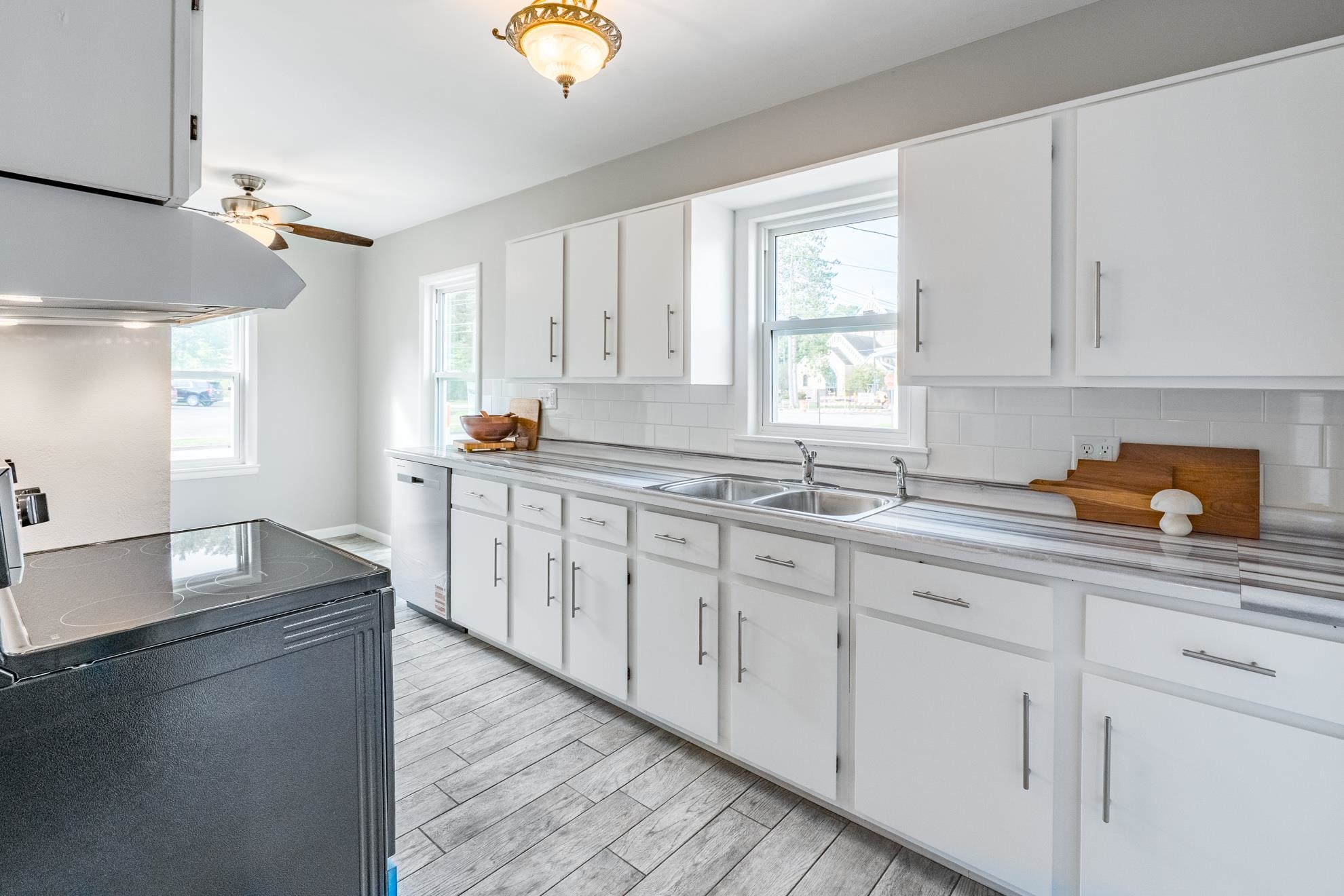 108 E KORT STREET, Schofield, Wisconsin 54476, 4 Bedrooms Bedrooms, ,2 BathroomsBathrooms,Residential,For Sale,108 E KORT STREET,22604742