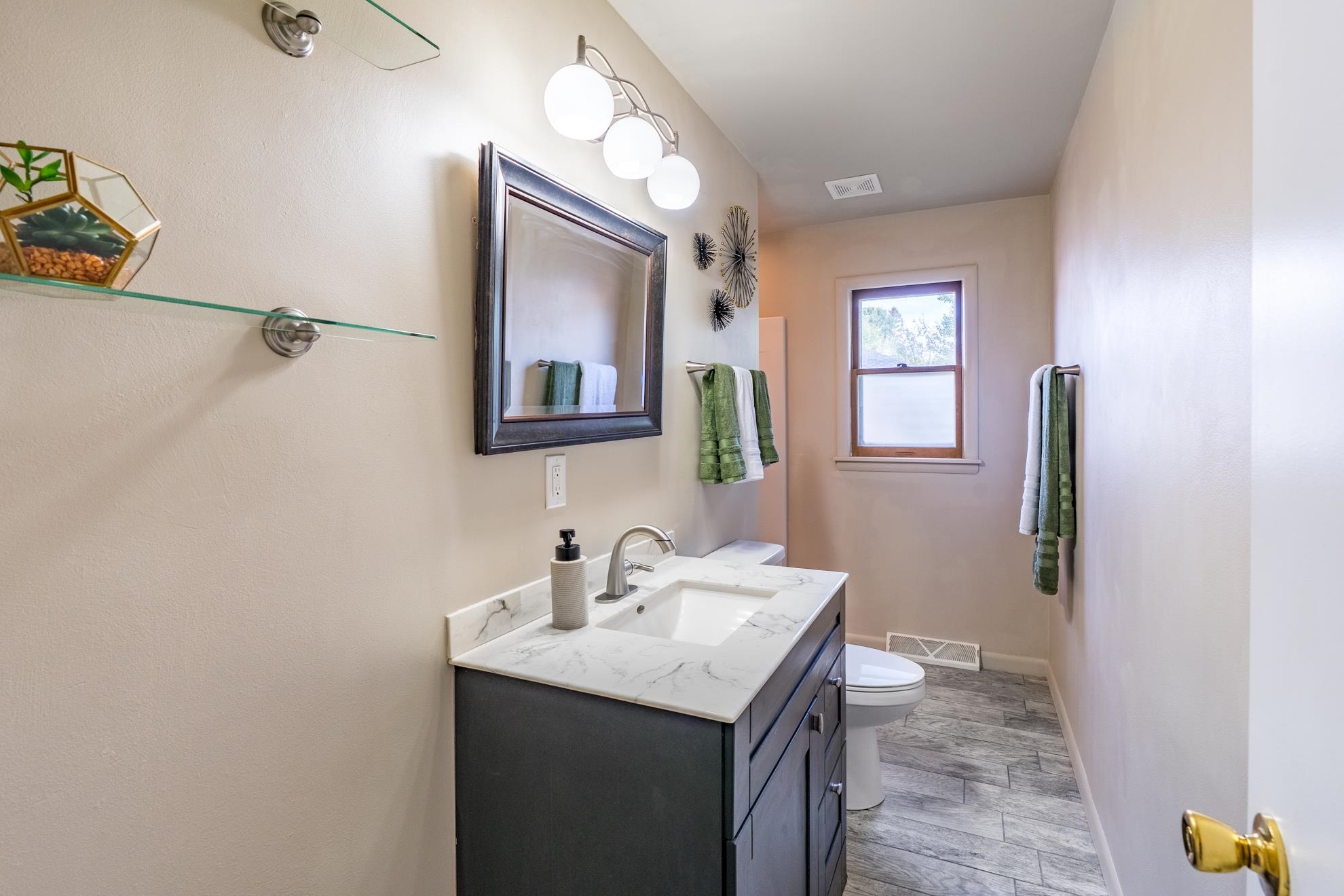 108 E KORT STREET, Schofield, Wisconsin 54476, 4 Bedrooms Bedrooms, ,2 BathroomsBathrooms,Residential,For Sale,108 E KORT STREET,22604742