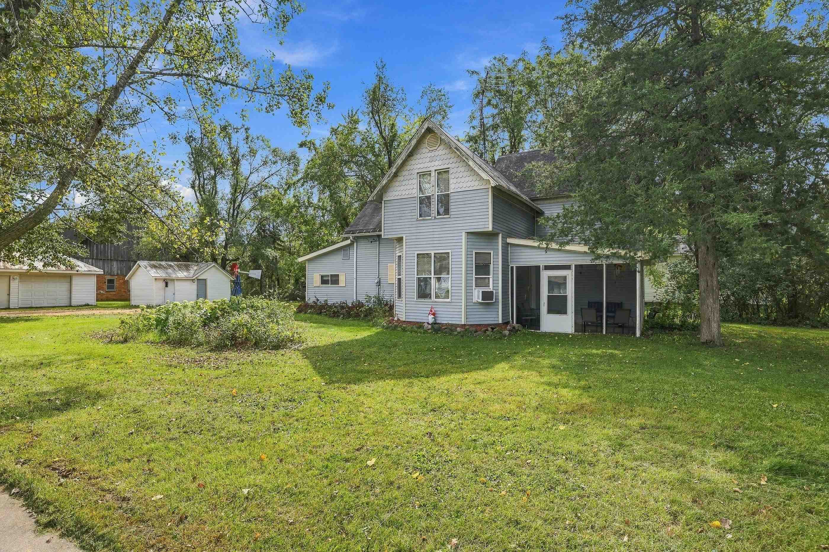 95 COUNTY ROAD J, Almond, Wisconsin 54909, 4 Bedrooms Bedrooms, ,2 BathroomsBathrooms,Residential,For Sale,95 COUNTY ROAD J,22604745