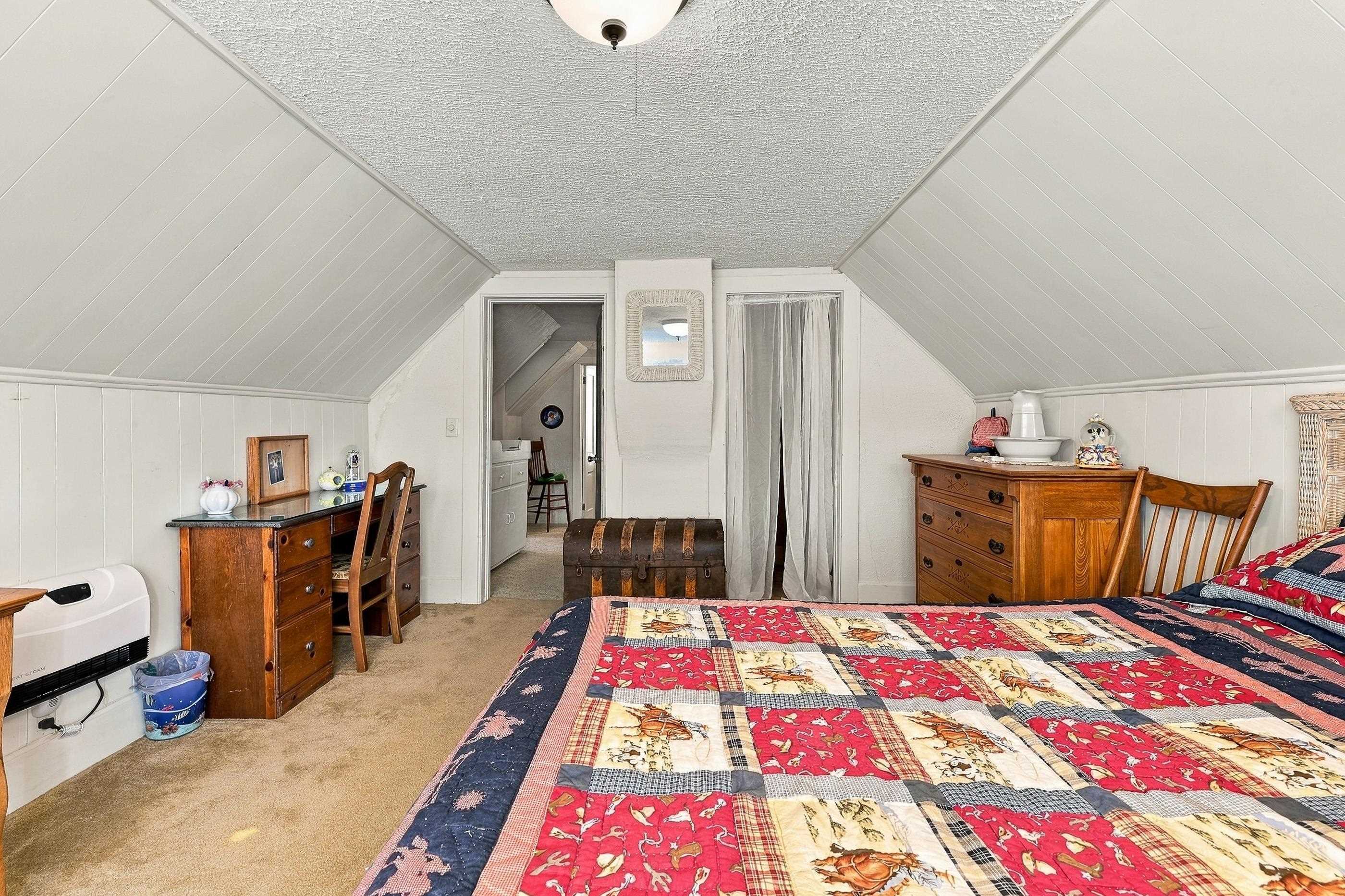 95 COUNTY ROAD J, Almond, Wisconsin 54909, 4 Bedrooms Bedrooms, ,2 BathroomsBathrooms,Residential,For Sale,95 COUNTY ROAD J,22604745