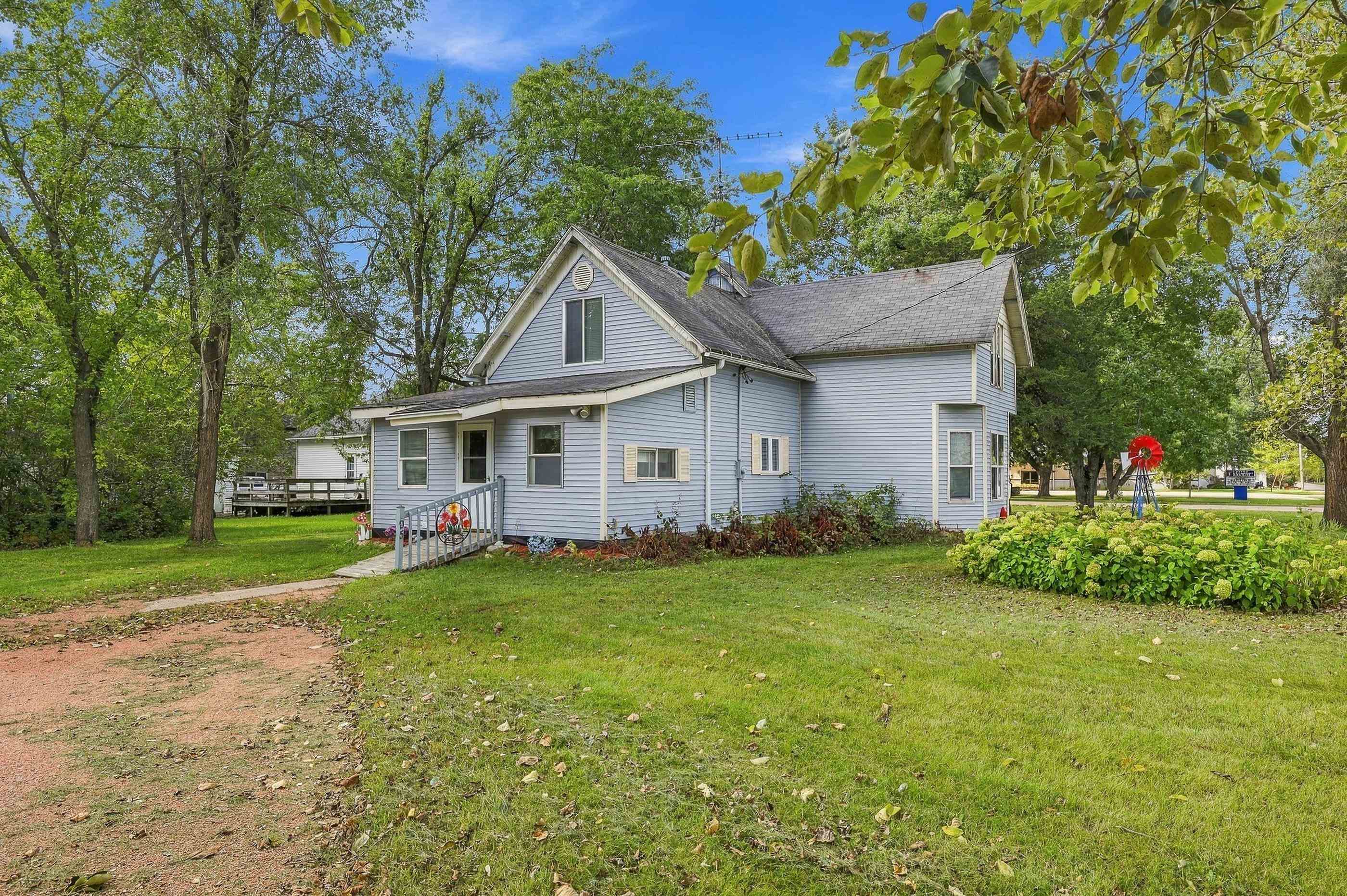 95 COUNTY ROAD J, Almond, Wisconsin 54909, 4 Bedrooms Bedrooms, ,2 BathroomsBathrooms,Residential,For Sale,95 COUNTY ROAD J,22604745
