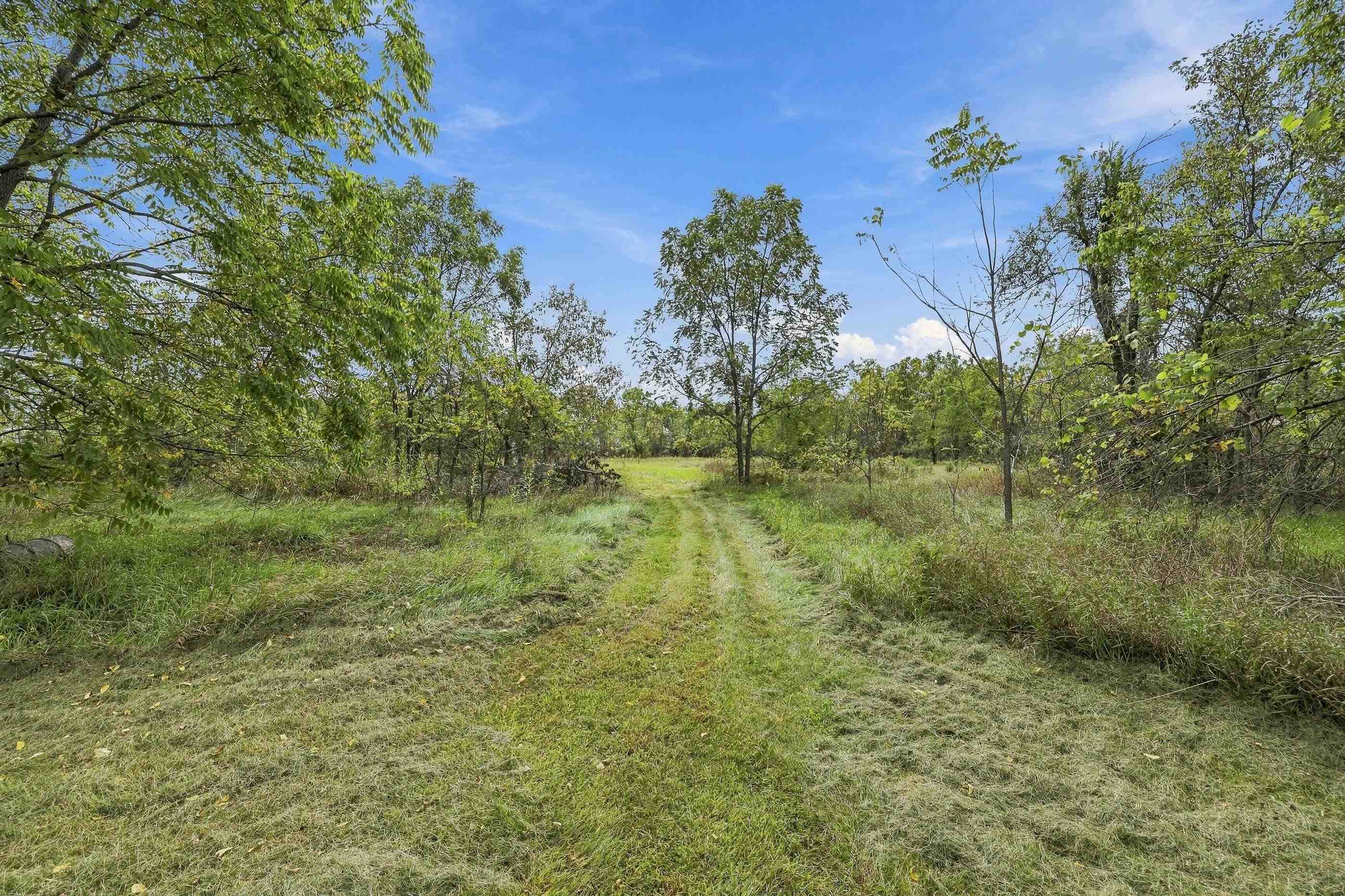 95 COUNTY ROAD J, Almond, Wisconsin 54909, 4 Bedrooms Bedrooms, ,2 BathroomsBathrooms,Residential,For Sale,95 COUNTY ROAD J,22604745