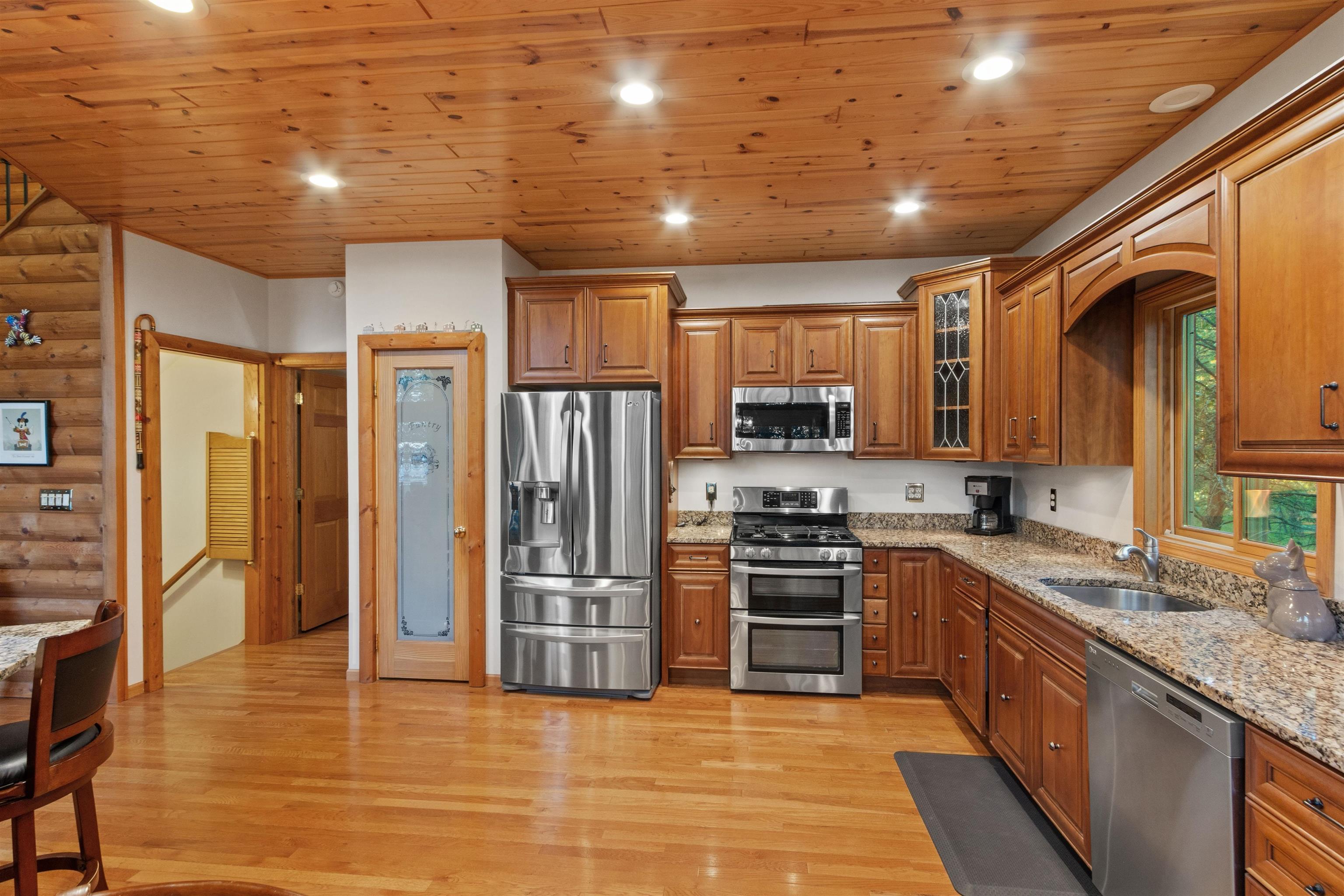 N13436 19TH AVENUE, Necedah, Wisconsin 54646, 4 Bedrooms Bedrooms, ,3 BathroomsBathrooms,Residential,For Sale,N13436 19TH AVENUE,22604746