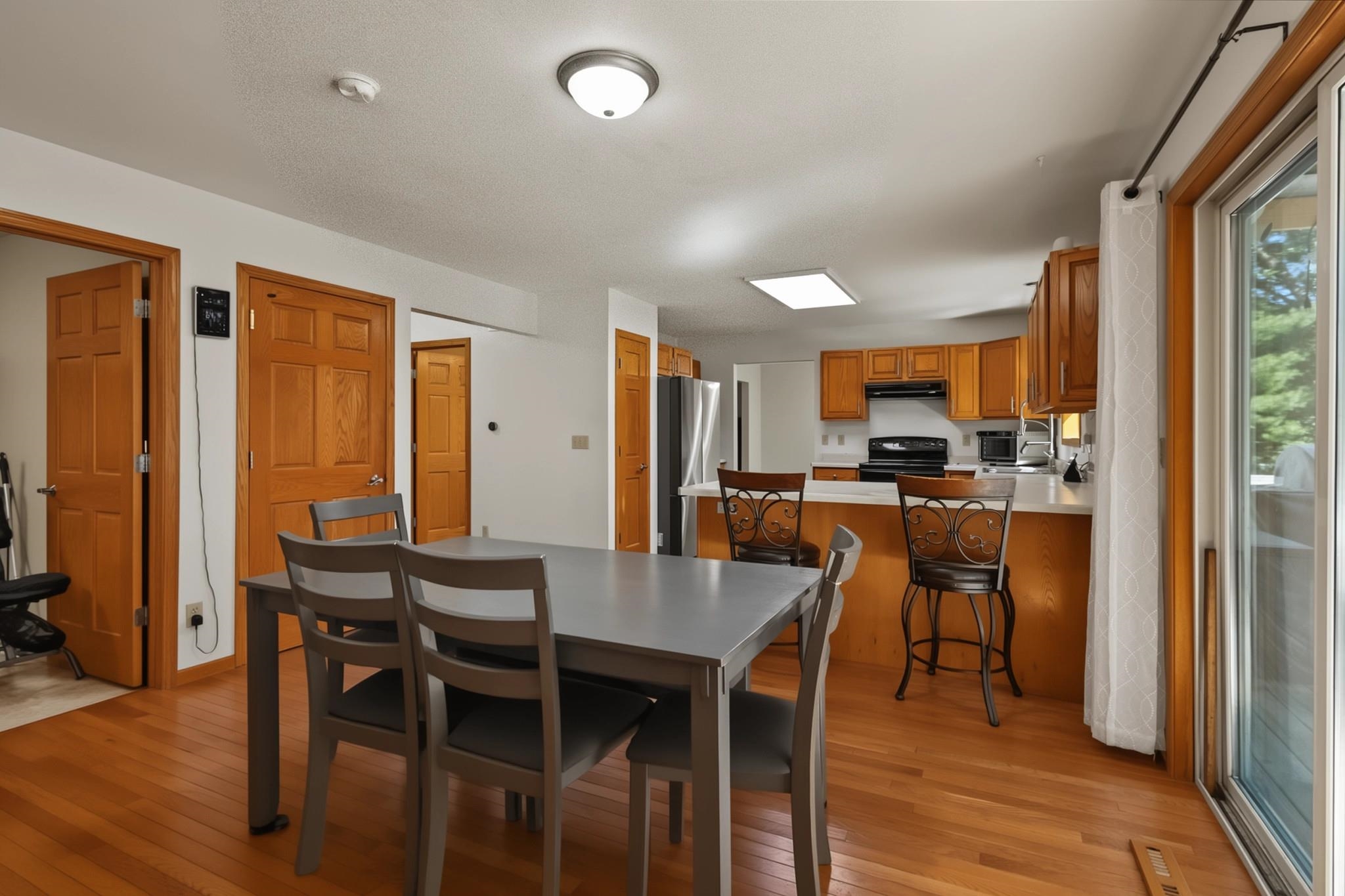 2340 OK BLUFF CIRCLE, Plover, Wisconsin 54467, 4 Bedrooms Bedrooms, ,3 BathroomsBathrooms,Residential,For Sale,2340 OK BLUFF CIRCLE,22604748