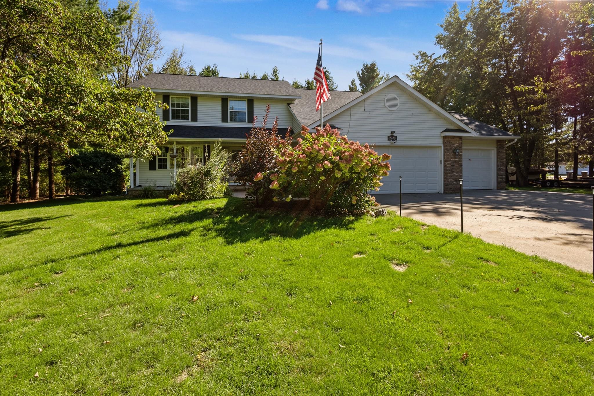 2340 OK BLUFF CIRCLE, Plover, Wisconsin 54467, 4 Bedrooms Bedrooms, ,3 BathroomsBathrooms,Residential,For Sale,2340 OK BLUFF CIRCLE,22604748