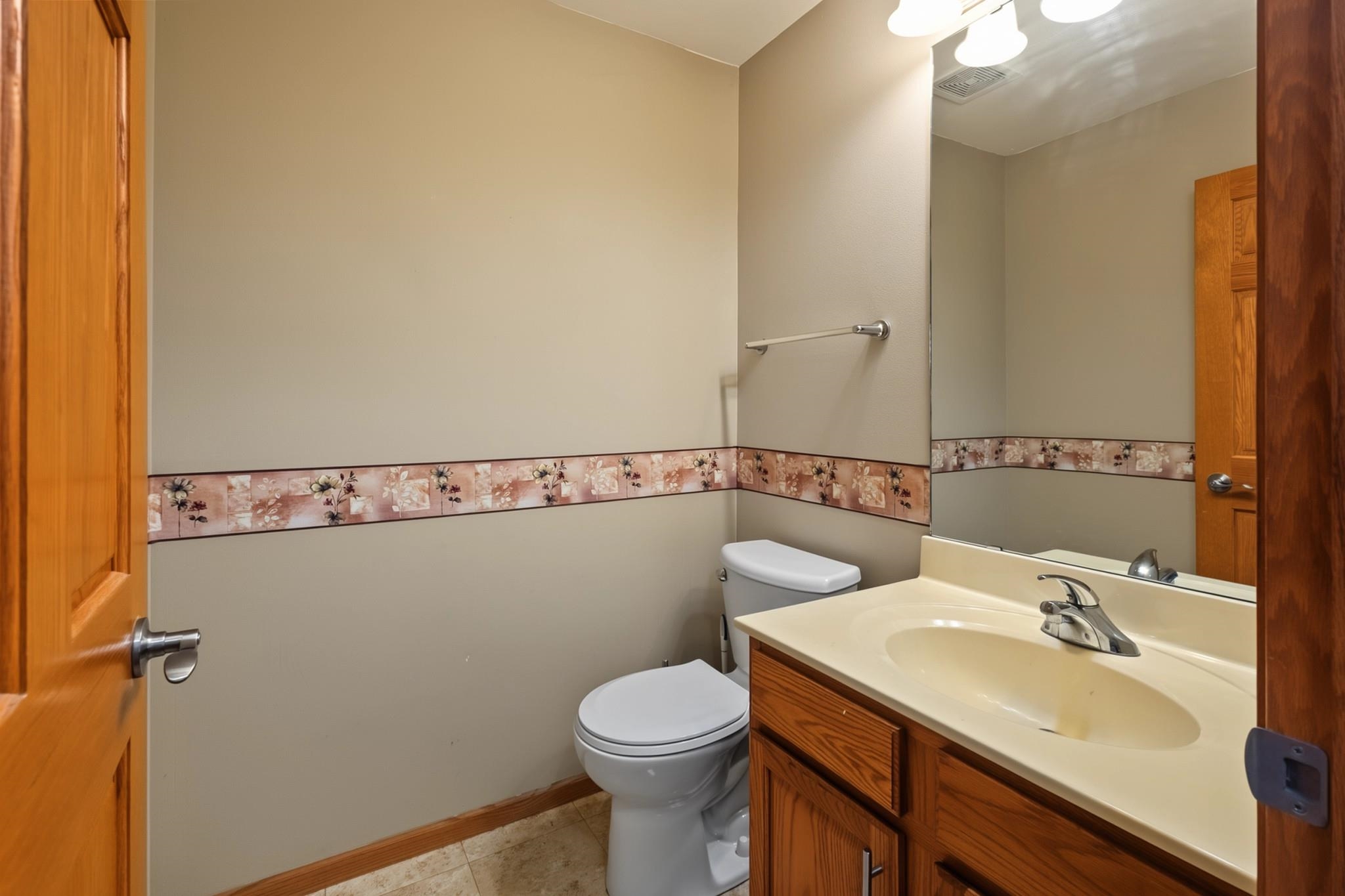 2340 OK BLUFF CIRCLE, Plover, Wisconsin 54467, 4 Bedrooms Bedrooms, ,3 BathroomsBathrooms,Residential,For Sale,2340 OK BLUFF CIRCLE,22604748