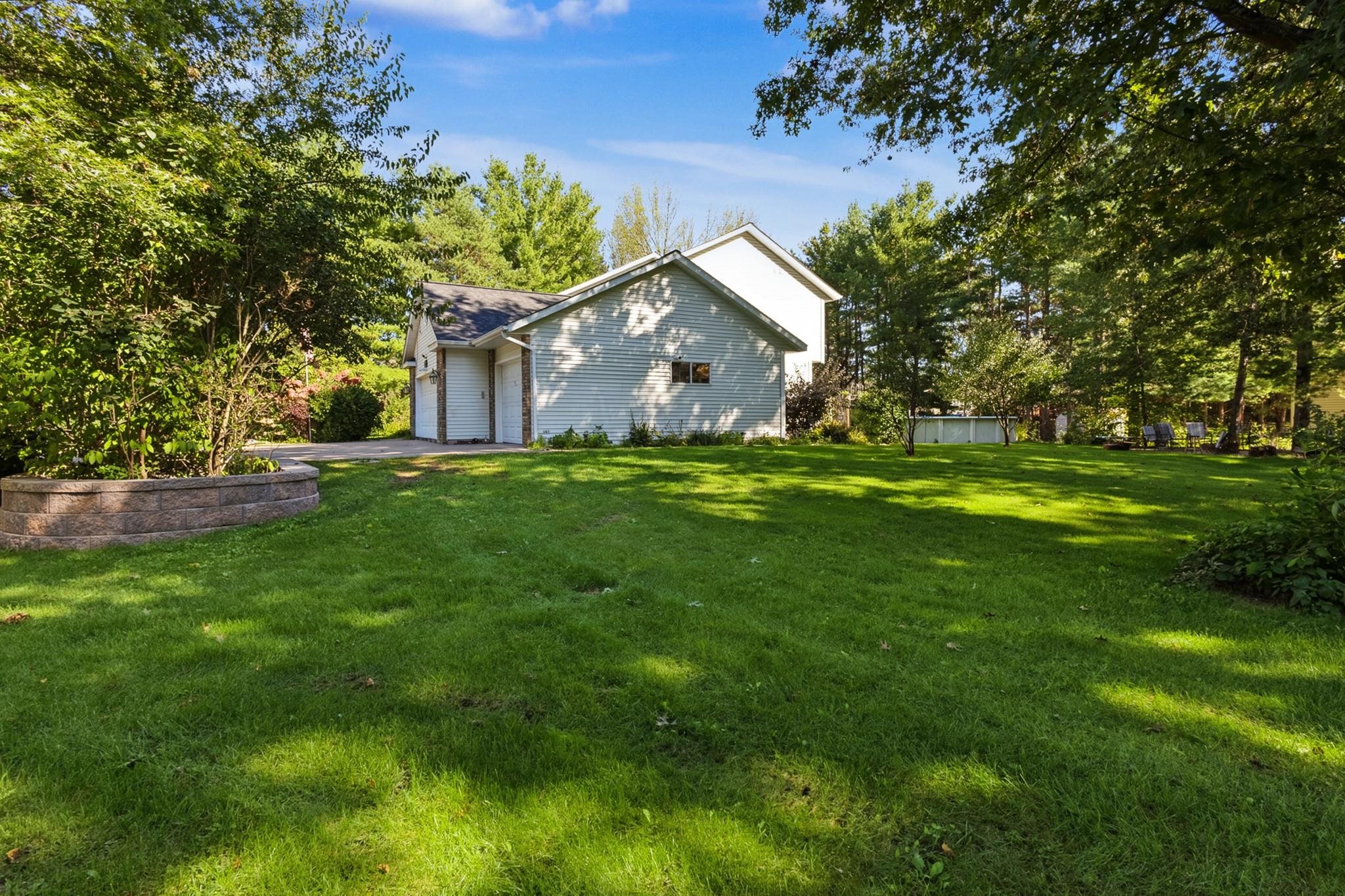 2340 OK BLUFF CIRCLE, Plover, Wisconsin 54467, 4 Bedrooms Bedrooms, ,3 BathroomsBathrooms,Residential,For Sale,2340 OK BLUFF CIRCLE,22604748