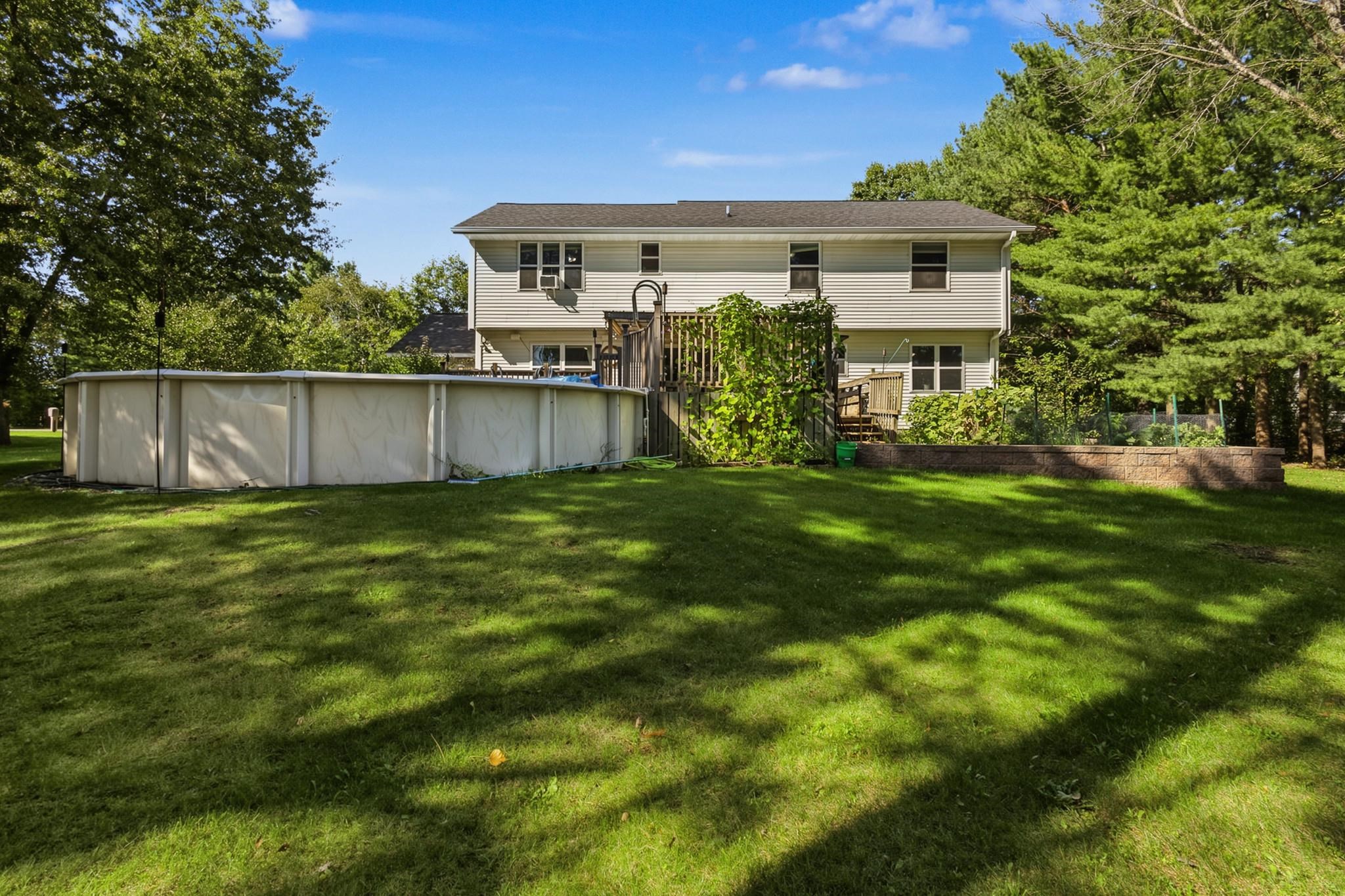 2340 OK BLUFF CIRCLE, Plover, Wisconsin 54467, 4 Bedrooms Bedrooms, ,3 BathroomsBathrooms,Residential,For Sale,2340 OK BLUFF CIRCLE,22604748