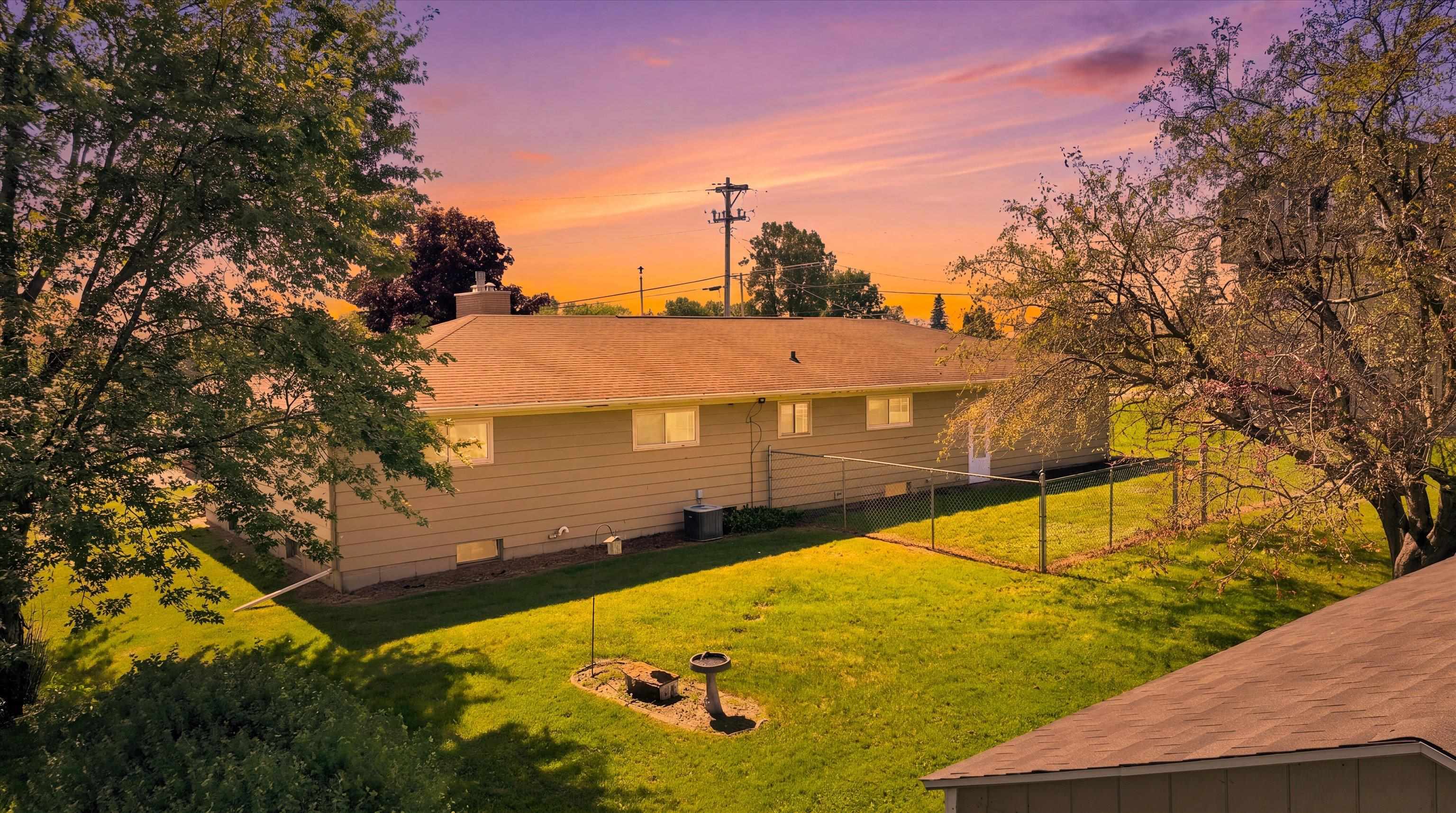 721 W UPHAM STREET, Marshfield, Wisconsin 54449, 3 Bedrooms Bedrooms, ,1 BathroomBathrooms,Residential,For Sale,721 W UPHAM STREET,22604749