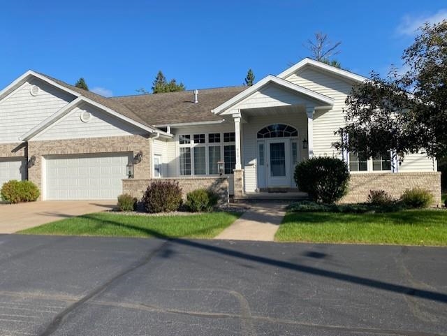 930 PINEWOOD LANE, Wausau, Wisconsin 54403, 3 Bedrooms Bedrooms, ,3 BathroomsBathrooms,Residential,For Sale,930 PINEWOOD LANE,22604754