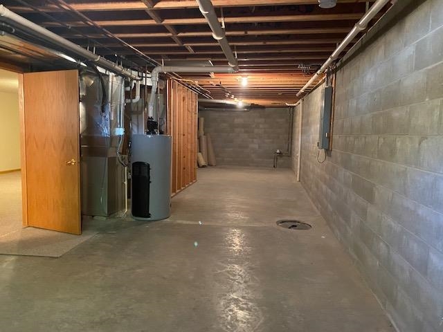930 PINEWOOD LANE, Wausau, Wisconsin 54403, 3 Bedrooms Bedrooms, ,3 BathroomsBathrooms,Residential,For Sale,930 PINEWOOD LANE,22604754