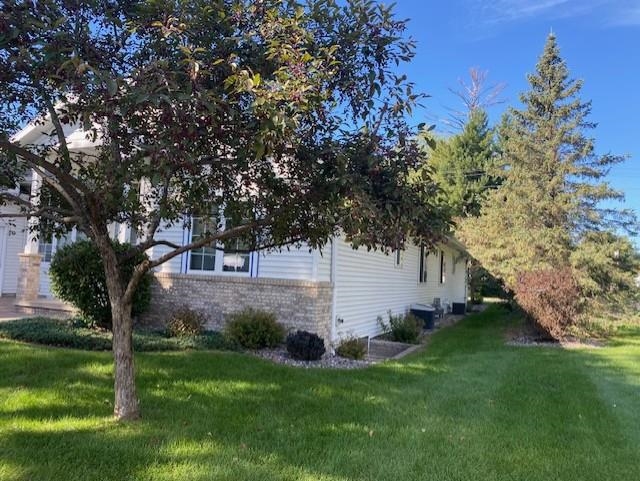 930 PINEWOOD LANE, Wausau, Wisconsin 54403, 3 Bedrooms Bedrooms, ,3 BathroomsBathrooms,Residential,For Sale,930 PINEWOOD LANE,22604754