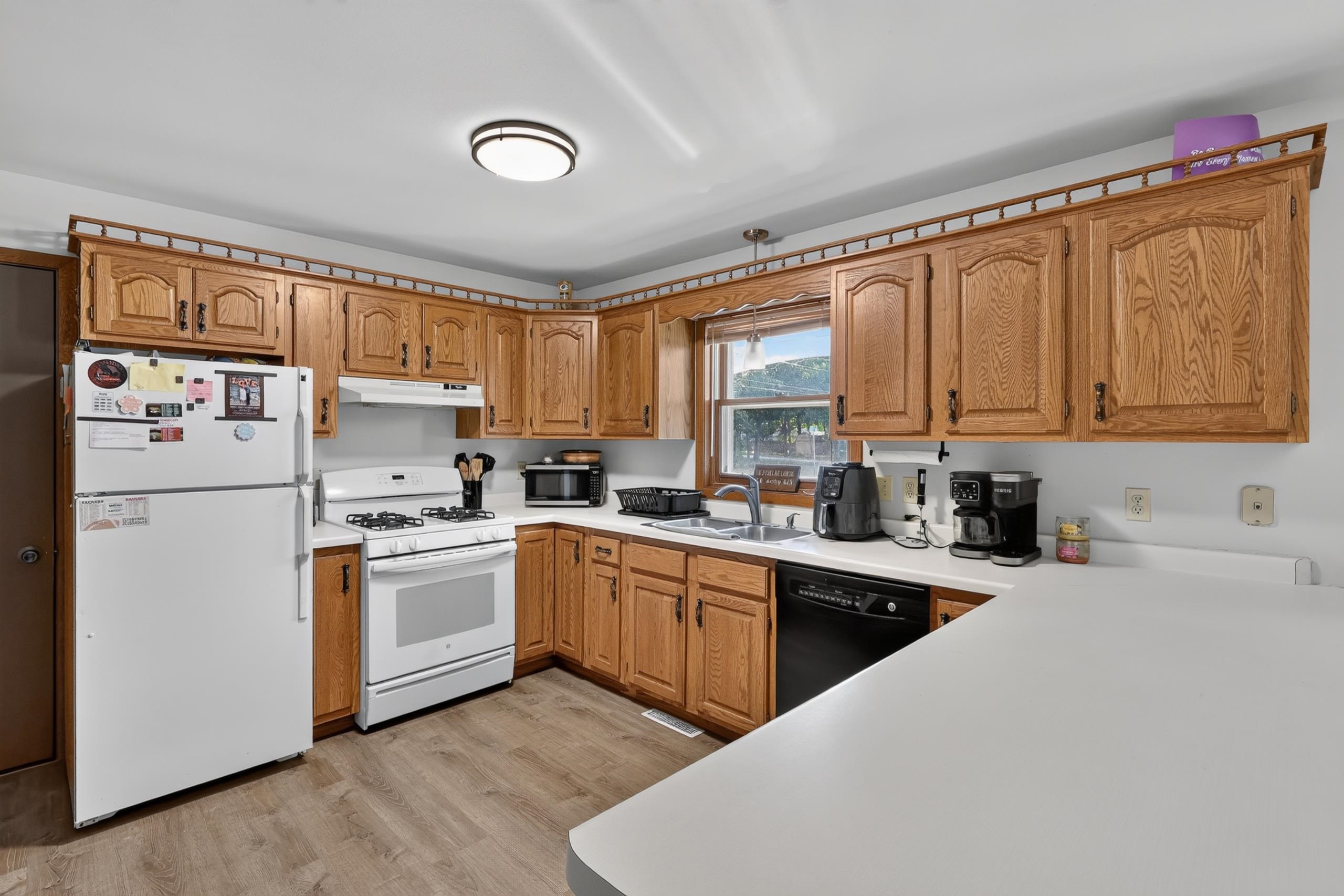 2711 NORTON STREET, Wisconsin Rapids, Wisconsin 54494, 2 Bedrooms Bedrooms, 4 Rooms Rooms,1 BathroomBathrooms,Multi-family,For Sale,2711 NORTON STREET,22604756