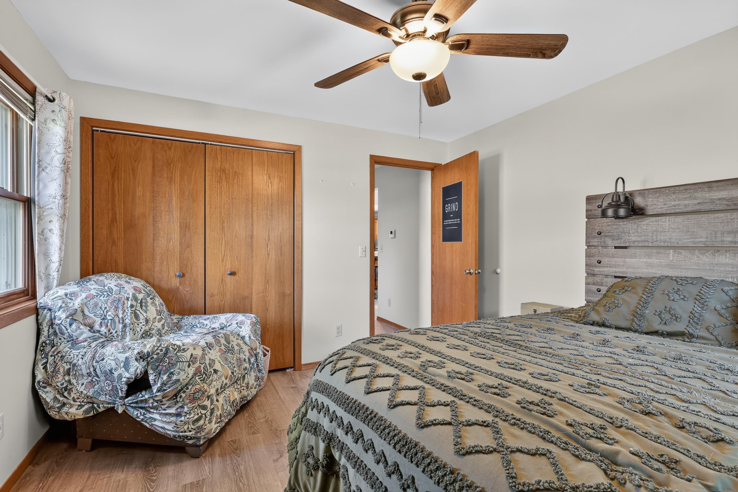 2711 NORTON STREET, Wisconsin Rapids, Wisconsin 54494, 2 Bedrooms Bedrooms, 4 Rooms Rooms,1 BathroomBathrooms,Multi-family,For Sale,2711 NORTON STREET,22604756