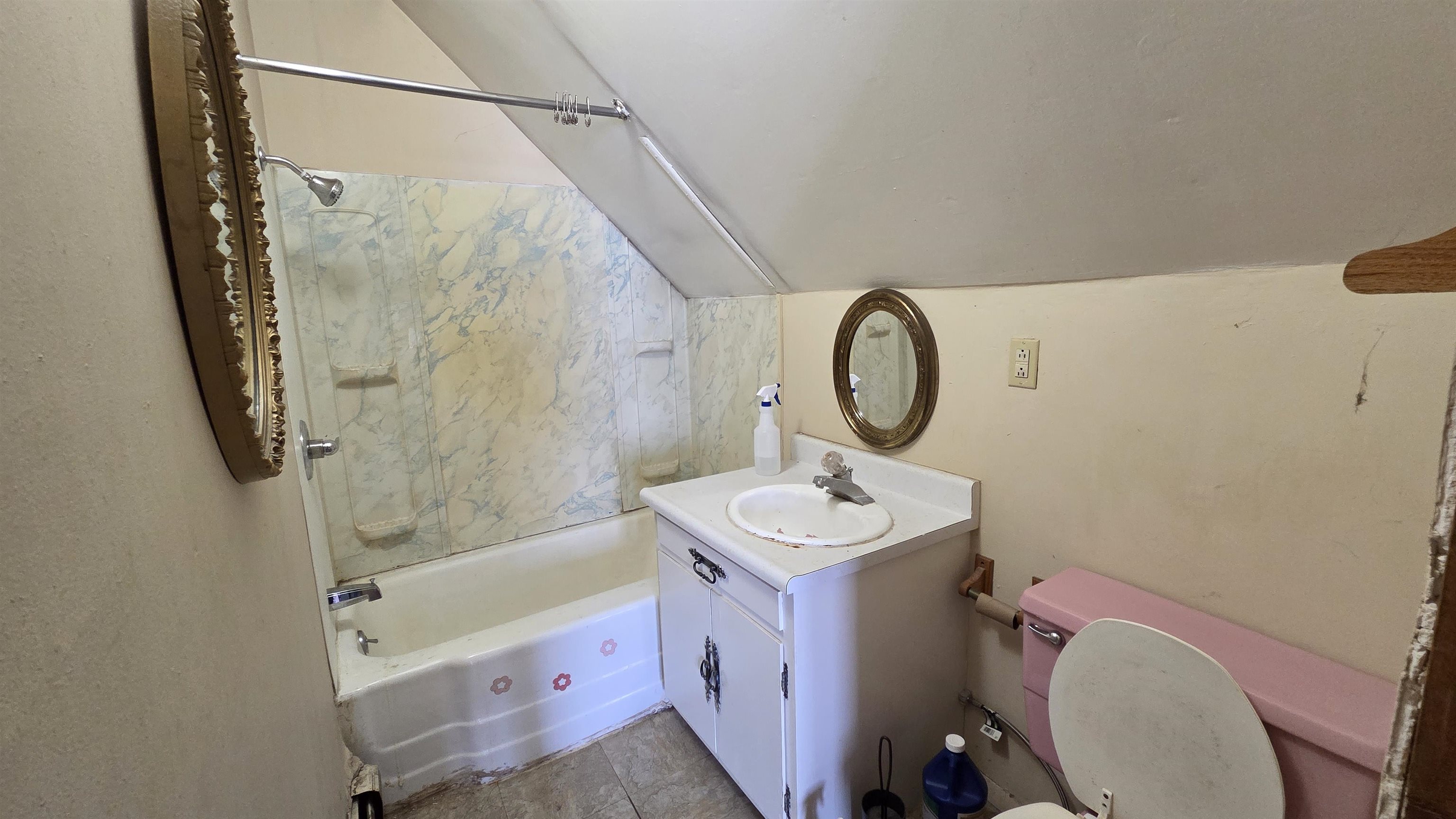 301 E 1ST STREET, Merrill, Wisconsin 54452, 2 Bedrooms Bedrooms, ,1 BathroomBathrooms,Residential,For Sale,301 E 1ST STREET,22604761