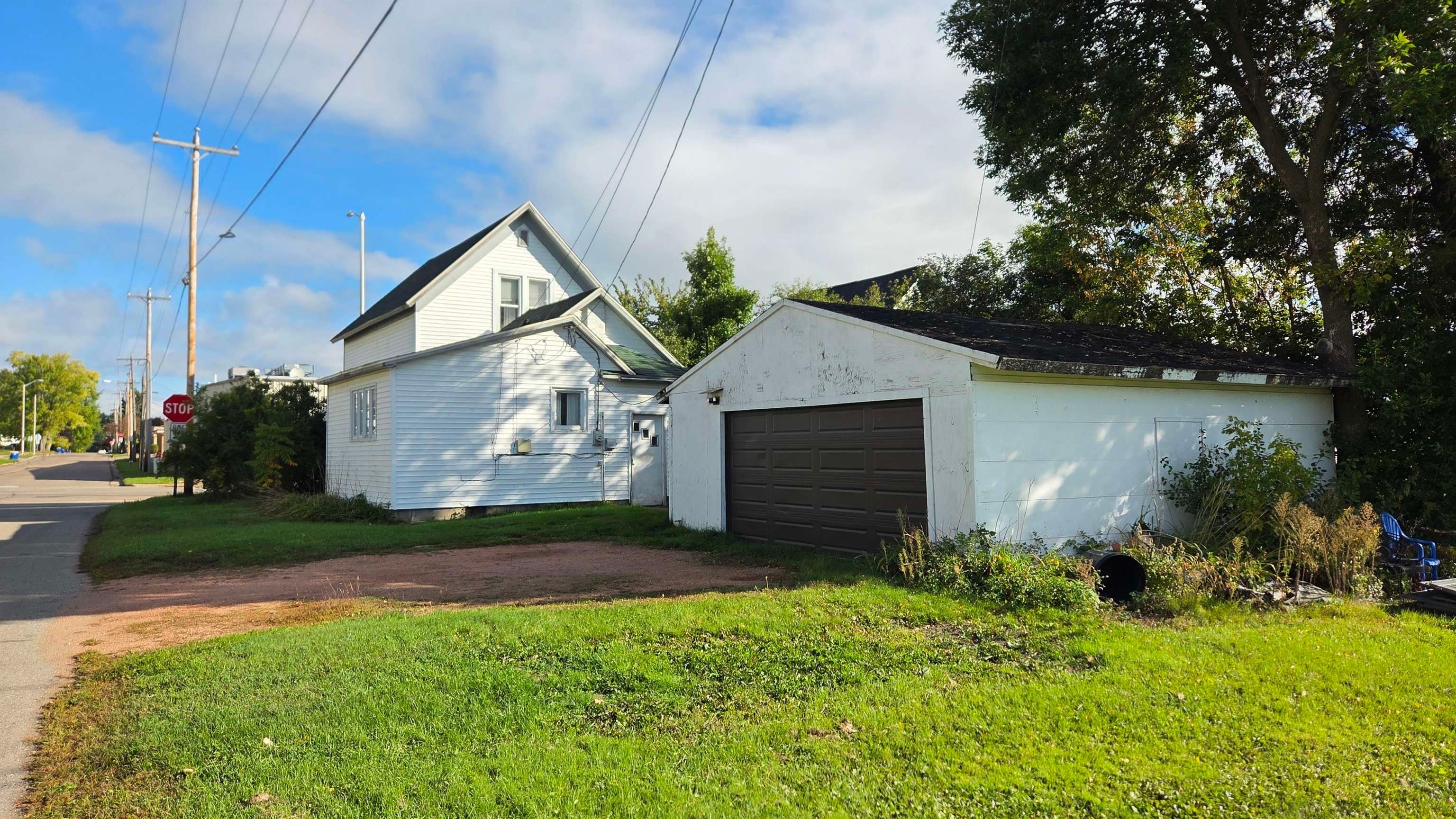 301 E 1ST STREET, Merrill, Wisconsin 54452, 2 Bedrooms Bedrooms, ,1 BathroomBathrooms,Residential,For Sale,301 E 1ST STREET,22604761