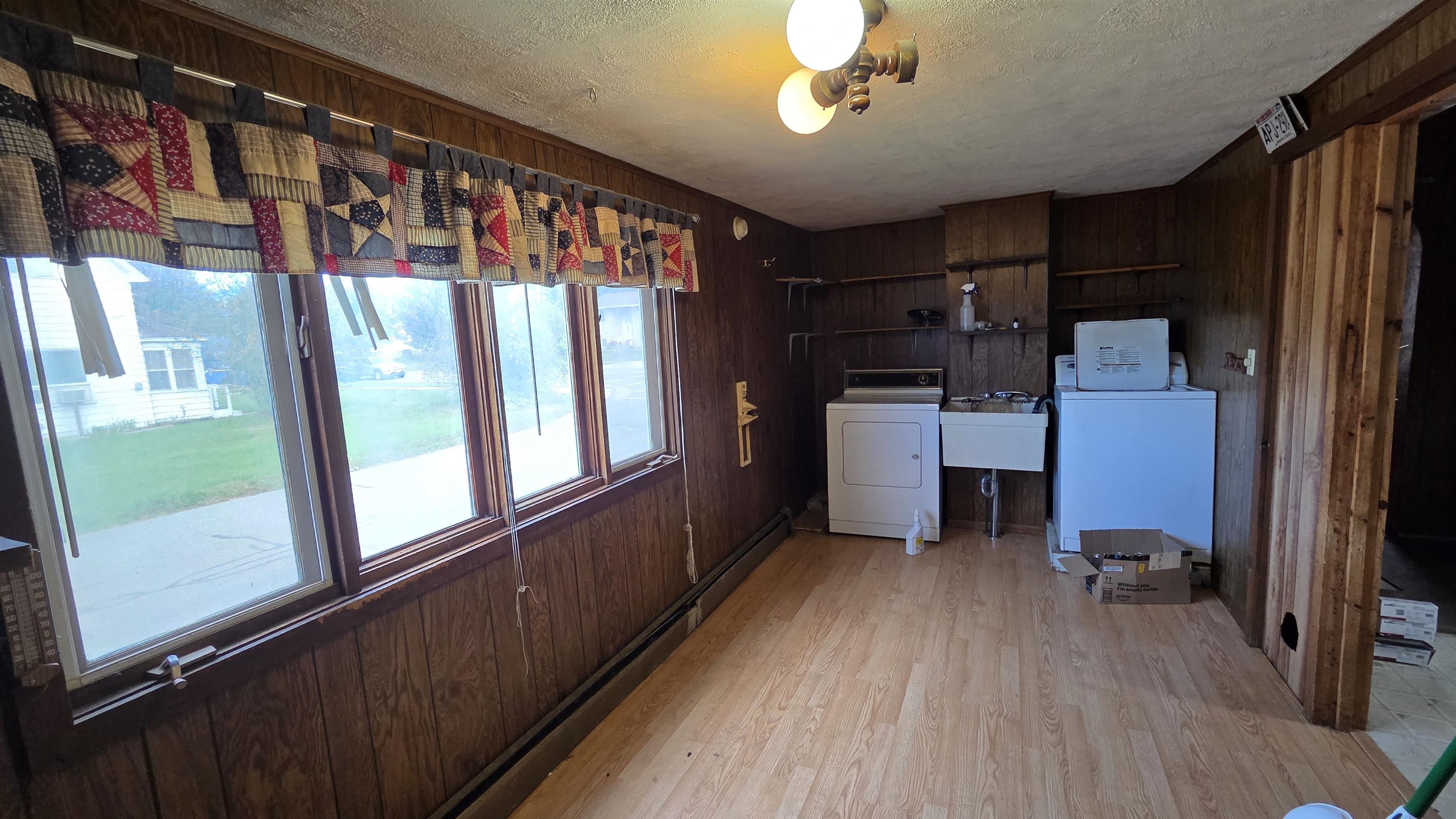 301 E 1ST STREET, Merrill, Wisconsin 54452, 2 Bedrooms Bedrooms, ,1 BathroomBathrooms,Residential,For Sale,301 E 1ST STREET,22604761