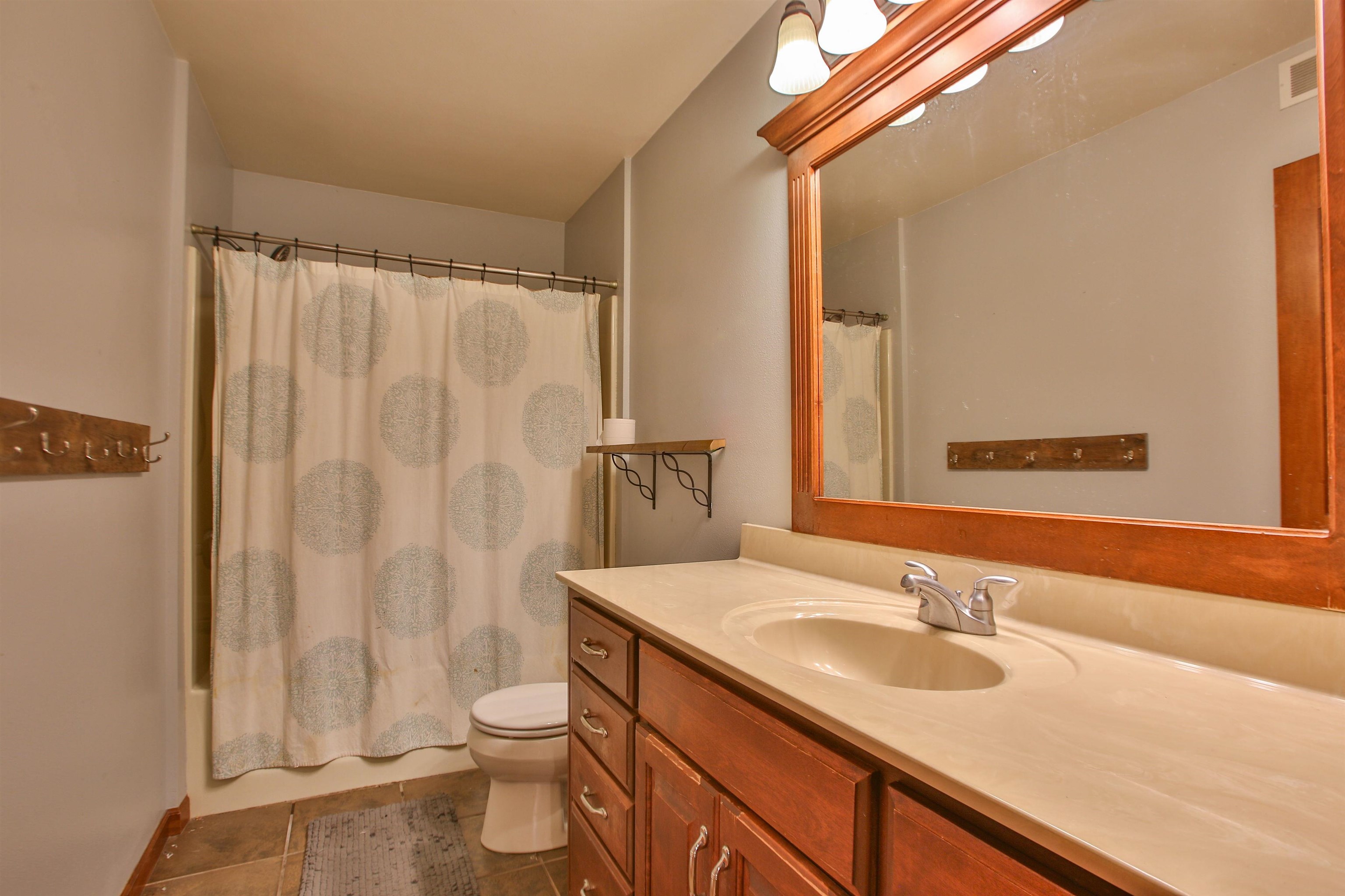 224034 LAURIE ANN LANE, Wausau, Wisconsin 54401, 5 Bedrooms Bedrooms, ,3 BathroomsBathrooms,Residential,For Sale,224034 LAURIE ANN LANE,22604774