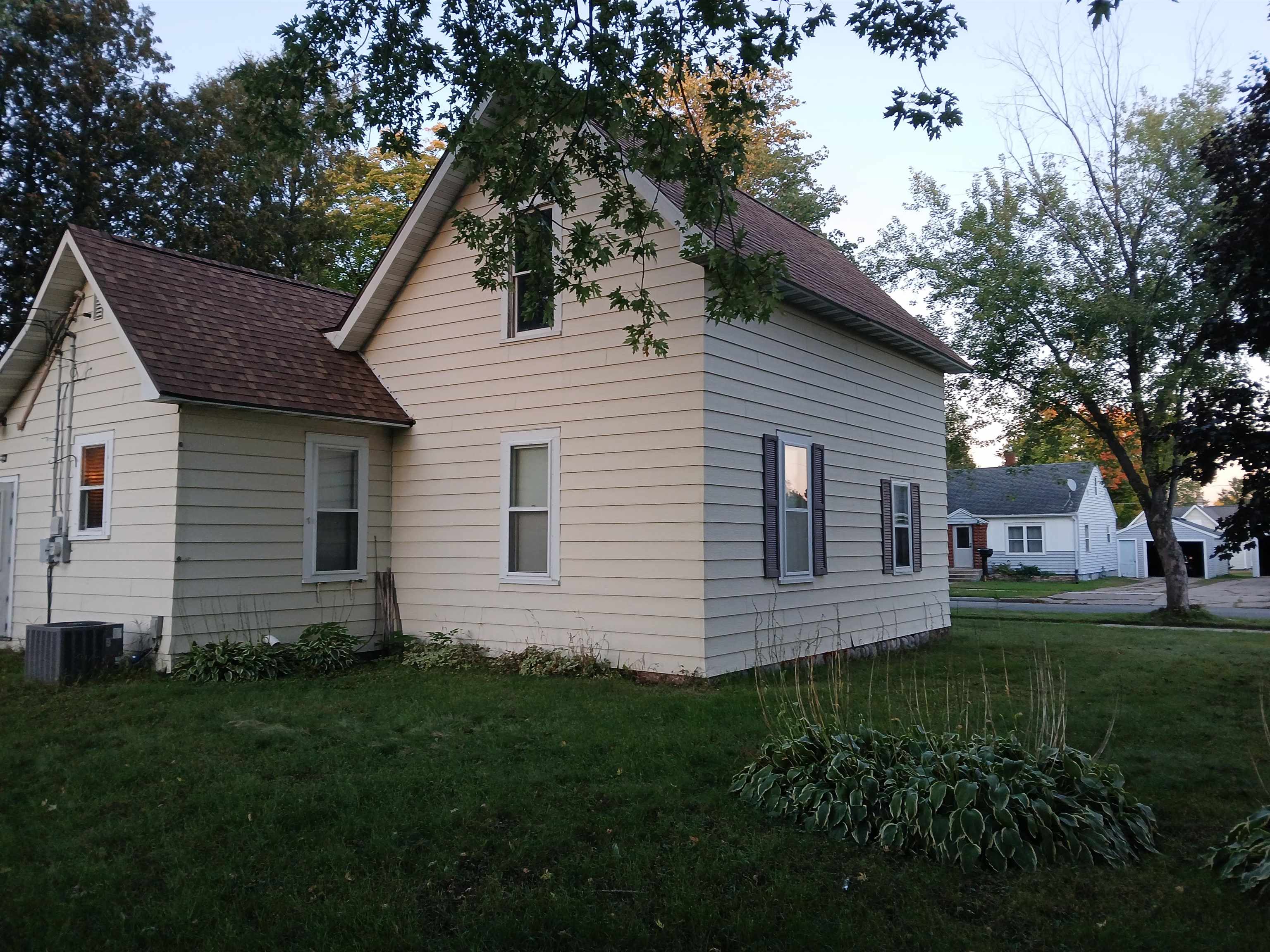 706 CHIPPEWA STREET, Merrill, Wisconsin 54452, 2 Bedrooms Bedrooms, ,1 BathroomBathrooms,Residential,For Sale,706 CHIPPEWA STREET,22604778