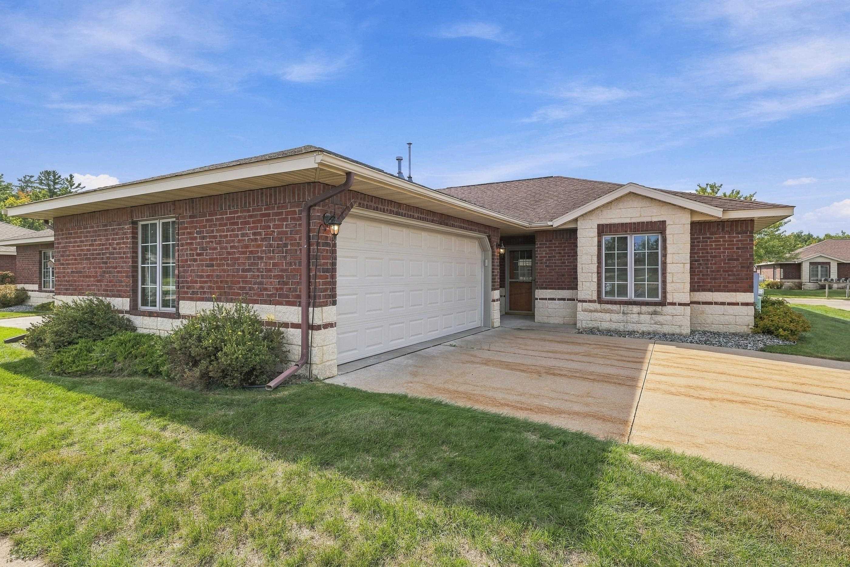 1019 JASMINE LANE, Stevens Point, Wisconsin 54482, 2 Bedrooms Bedrooms, ,2 BathroomsBathrooms,Residential,For Sale,1019 JASMINE LANE,22604780