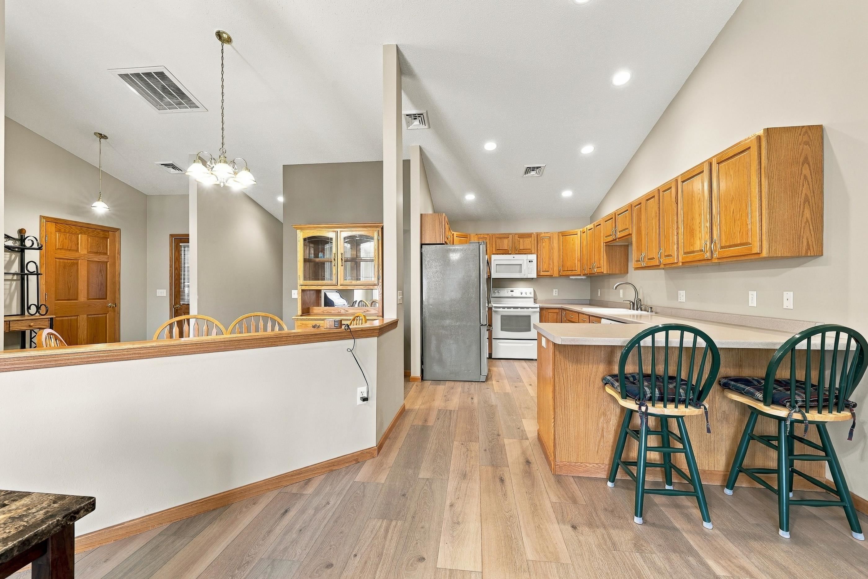1019 JASMINE LANE, Stevens Point, Wisconsin 54482, 2 Bedrooms Bedrooms, ,2 BathroomsBathrooms,Residential,For Sale,1019 JASMINE LANE,22604780