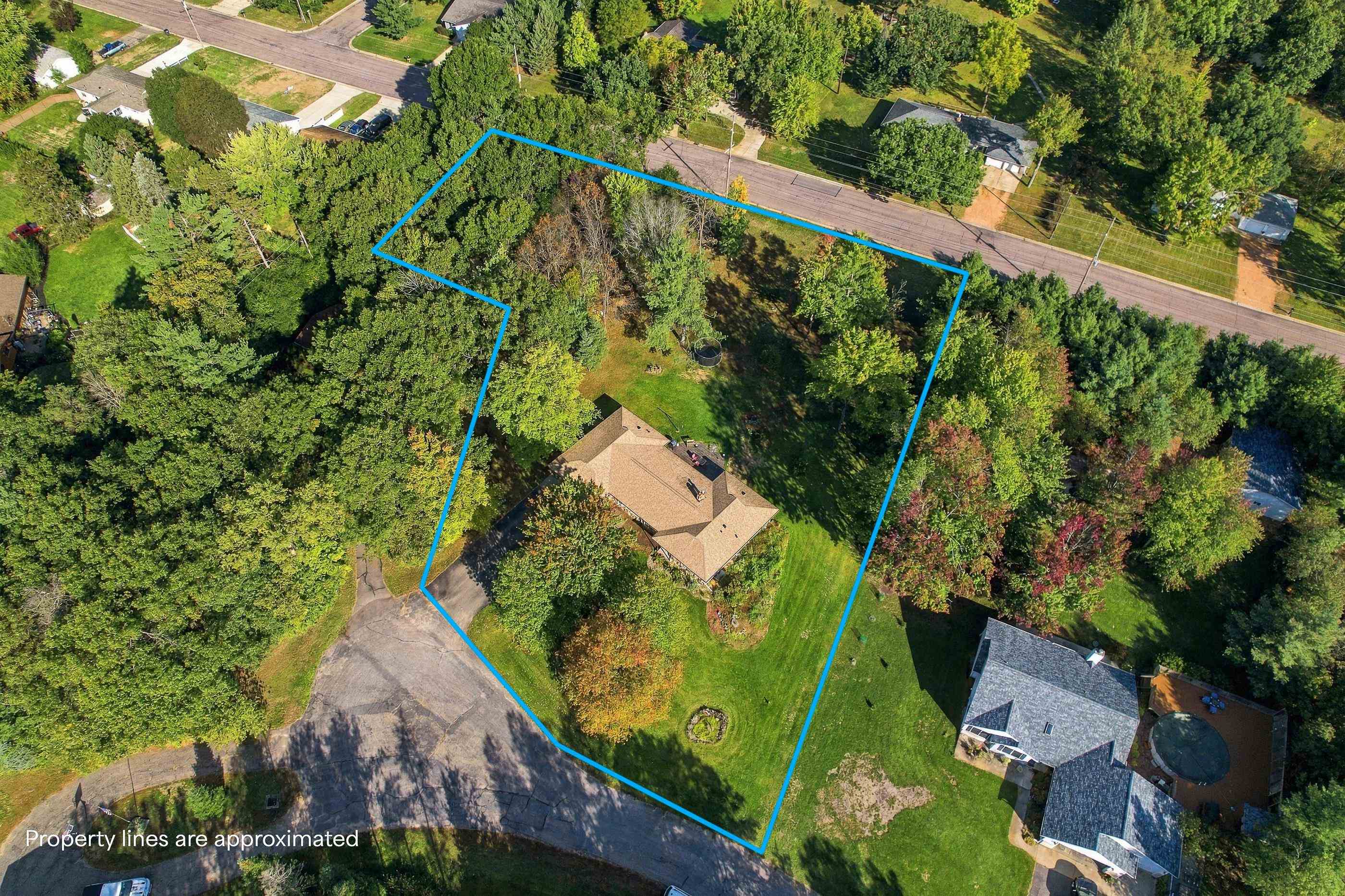 1911 SHAMROCK LANE, Wisconsin Rapids, Wisconsin 54494, 5 Bedrooms Bedrooms, ,3 BathroomsBathrooms,Residential,For Sale,1911 SHAMROCK LANE,22604782