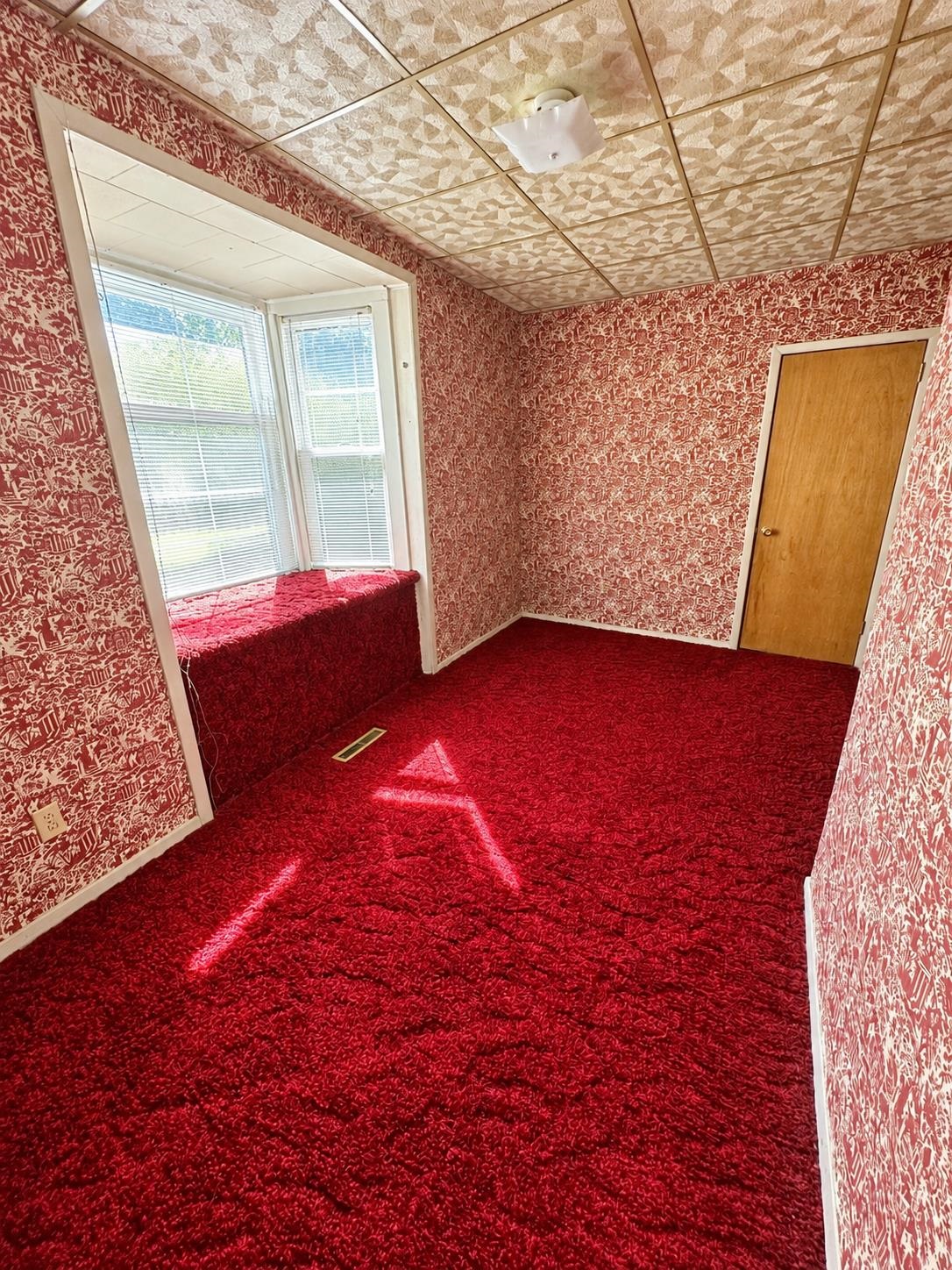 425 S ARGYLE AVENUE SOUTH, Phillips, Wisconsin 54555, 3 Bedrooms Bedrooms, ,1 BathroomBathrooms,Residential,For Sale,425 S ARGYLE AVENUE SOUTH,22604783