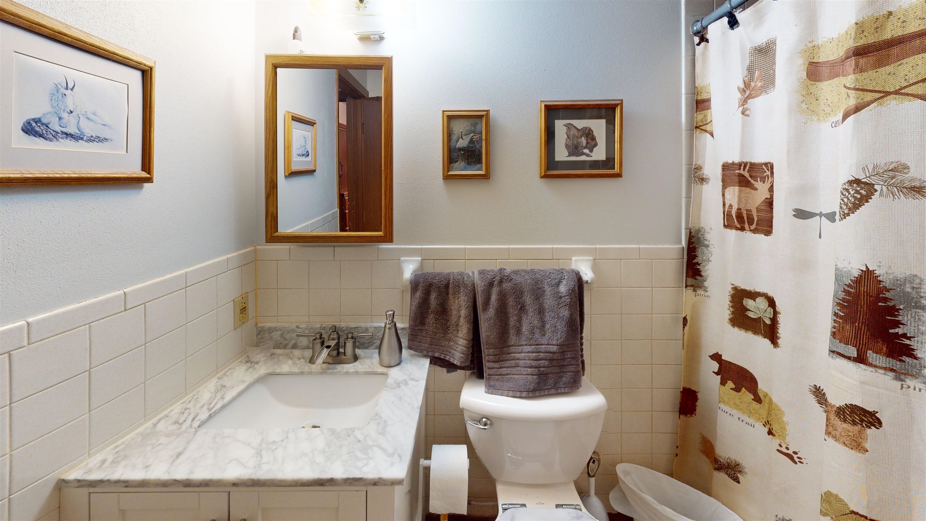 109-111 S ADAMS AVENUE, Marshfield, Wisconsin 54449, 2 Bedrooms Bedrooms, ,1 BathroomBathrooms,Multi-family,For Sale,109-111 S ADAMS AVENUE,22604786