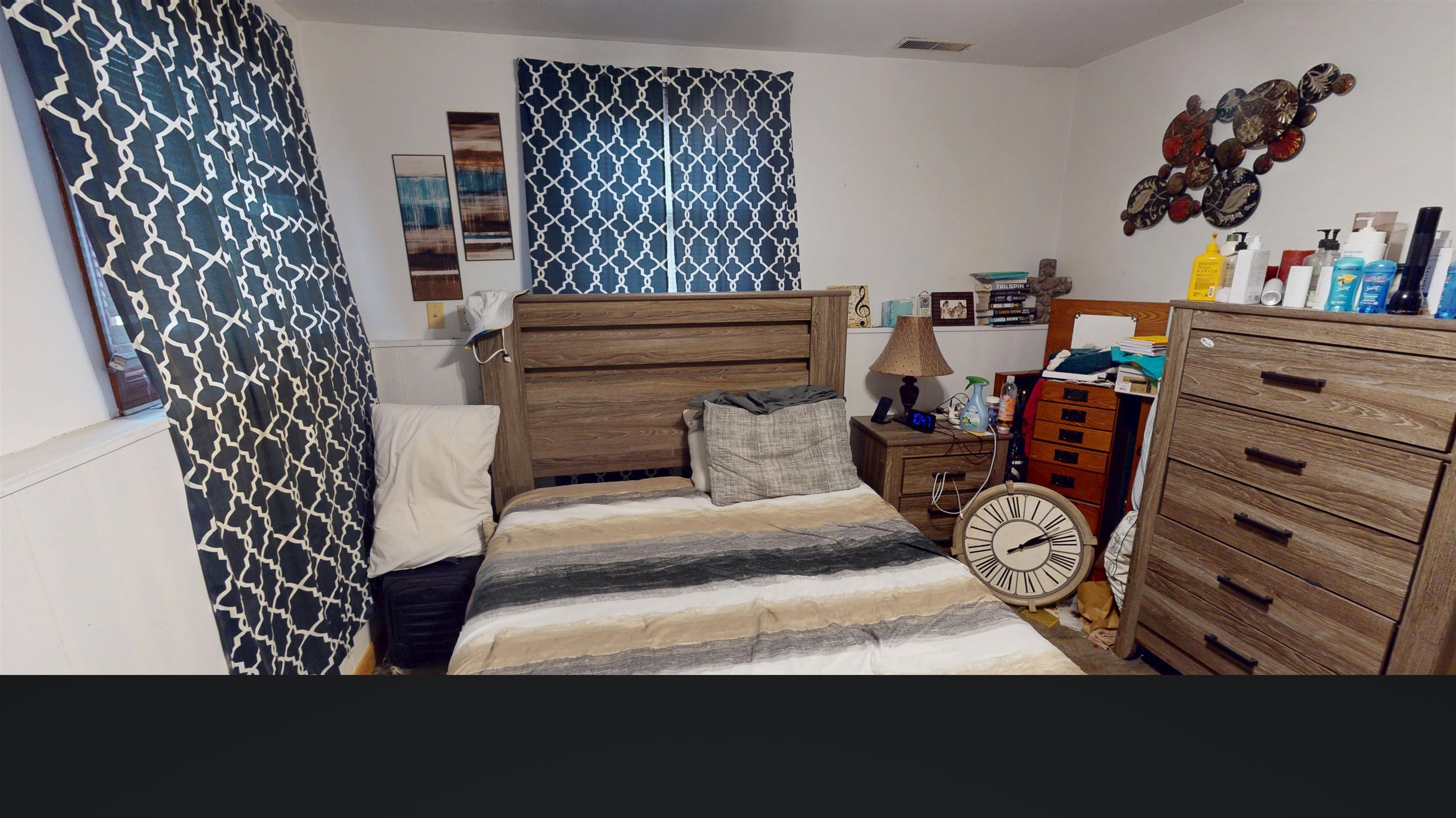 109-111 S ADAMS AVENUE, Marshfield, Wisconsin 54449, 2 Bedrooms Bedrooms, ,1 BathroomBathrooms,Multi-family,For Sale,109-111 S ADAMS AVENUE,22604786
