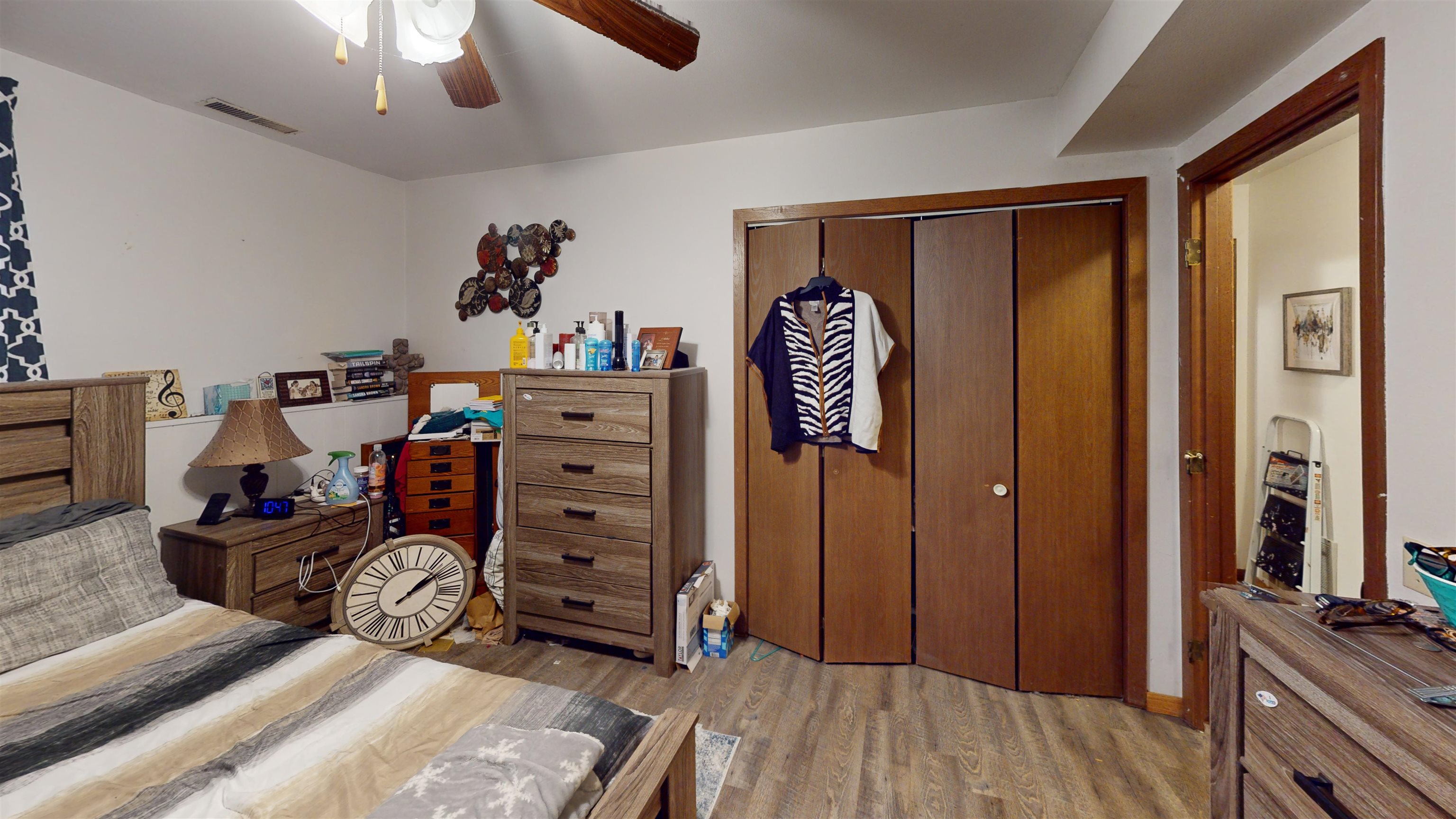 109-111 S ADAMS AVENUE, Marshfield, Wisconsin 54449, 2 Bedrooms Bedrooms, ,1 BathroomBathrooms,Multi-family,For Sale,109-111 S ADAMS AVENUE,22604786