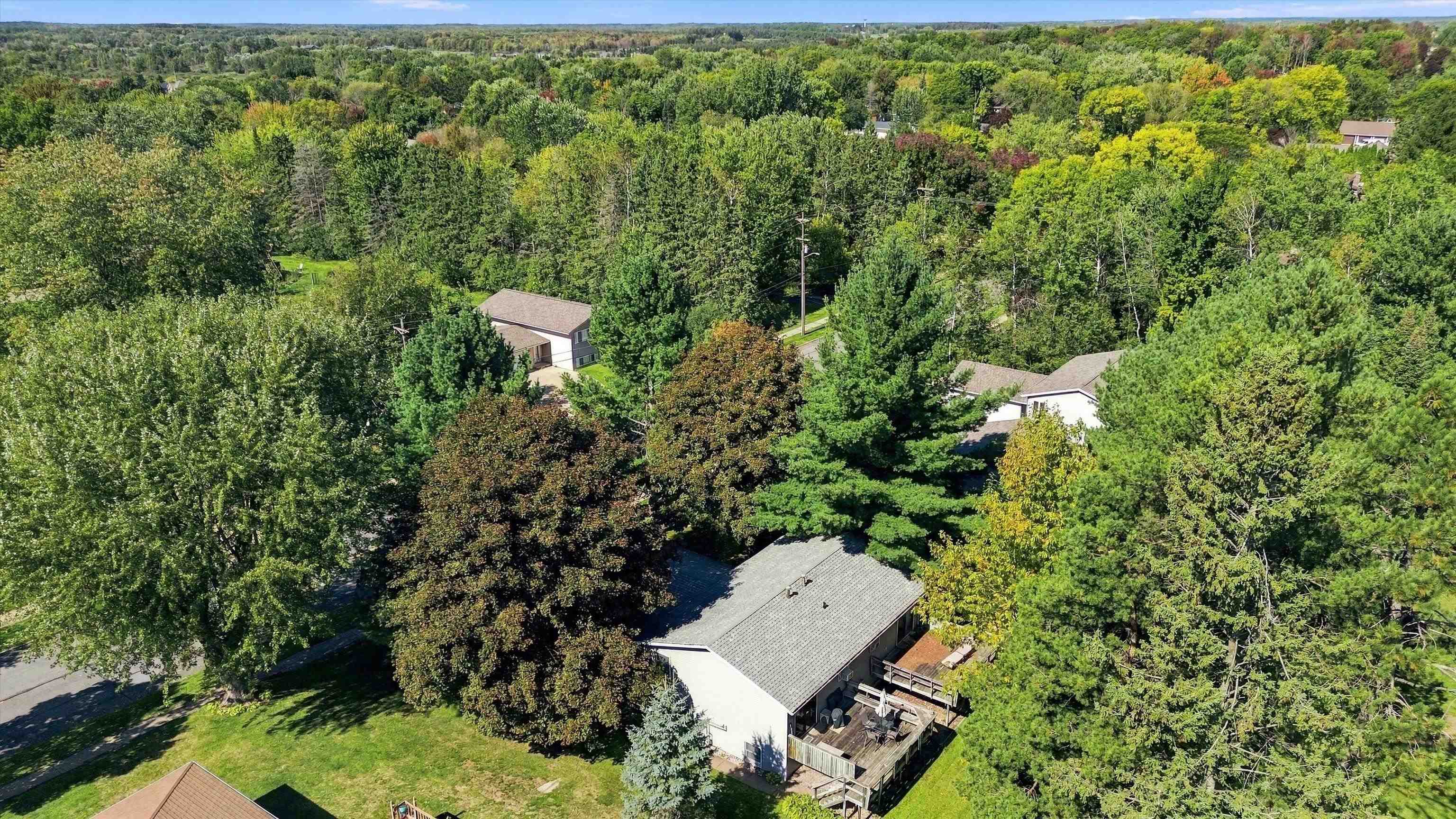 109-111 S ADAMS AVENUE, Marshfield, Wisconsin 54449, 2 Bedrooms Bedrooms, ,1 BathroomBathrooms,Multi-family,For Sale,109-111 S ADAMS AVENUE,22604786
