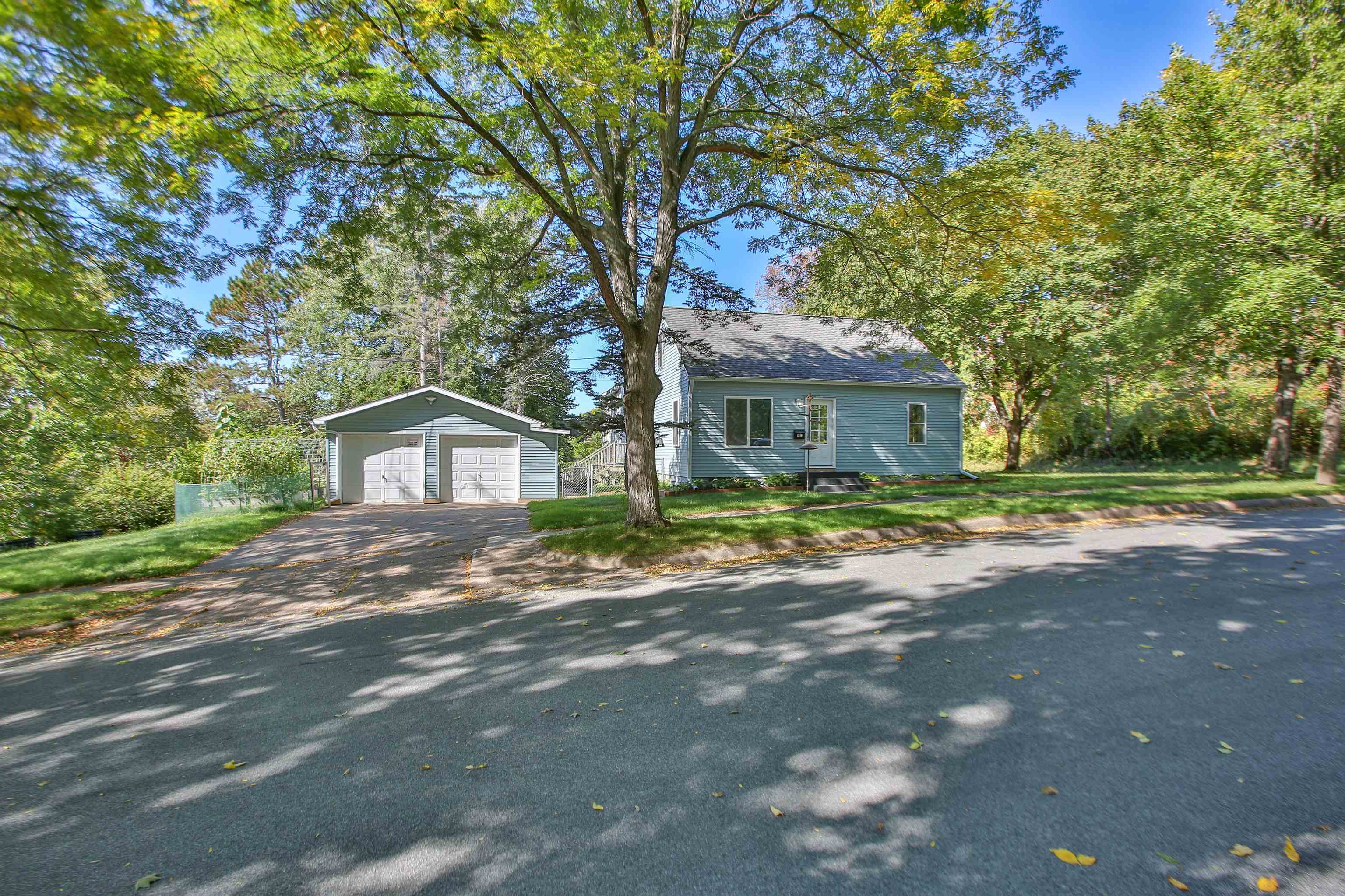 2716 N 8TH STREET, Wausau, Wisconsin 54403, 3 Bedrooms Bedrooms, ,1 BathroomBathrooms,Residential,For Sale,2716 N 8TH STREET,22604788