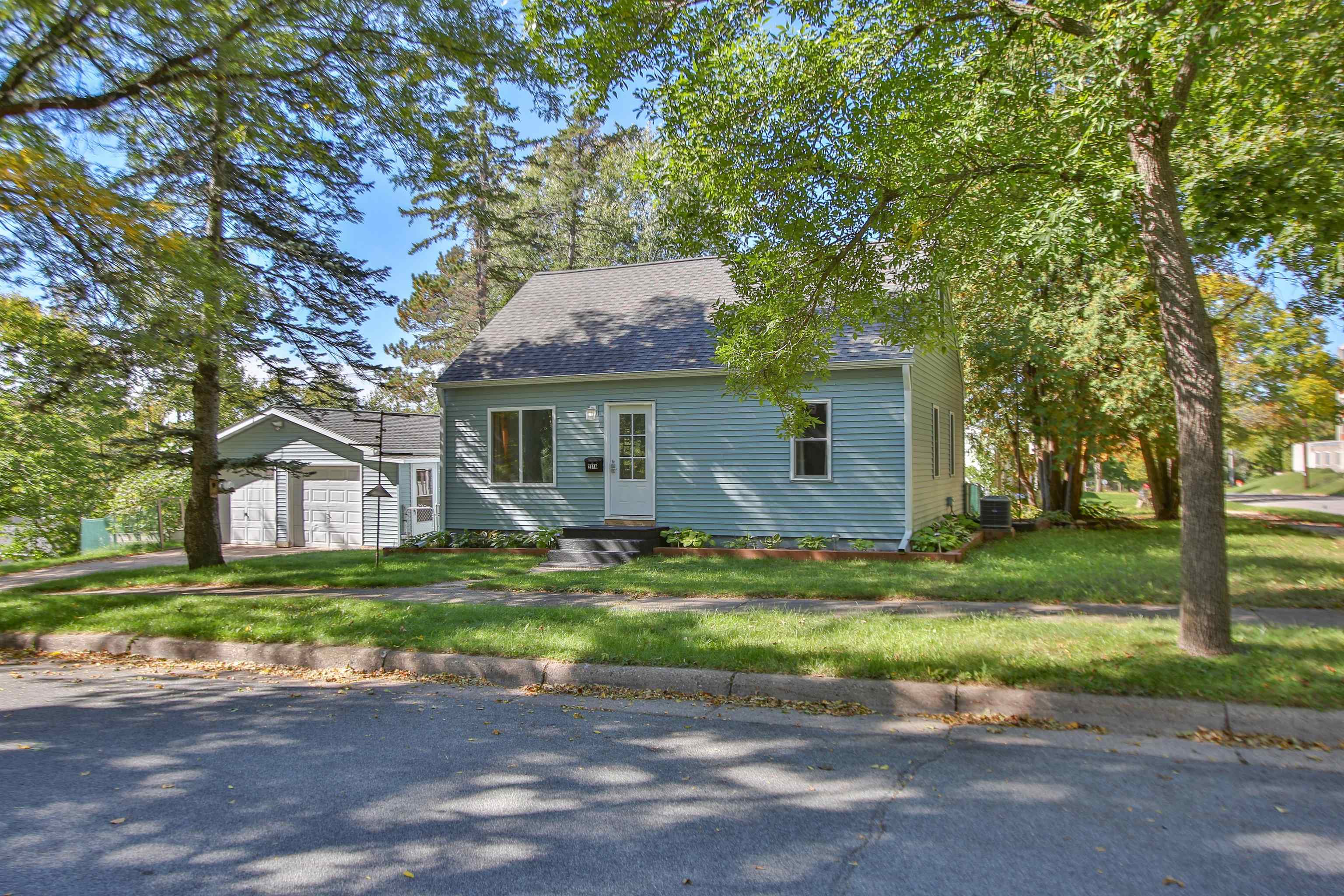 2716 N 8TH STREET, Wausau, Wisconsin 54403, 3 Bedrooms Bedrooms, ,1 BathroomBathrooms,Residential,For Sale,2716 N 8TH STREET,22604788
