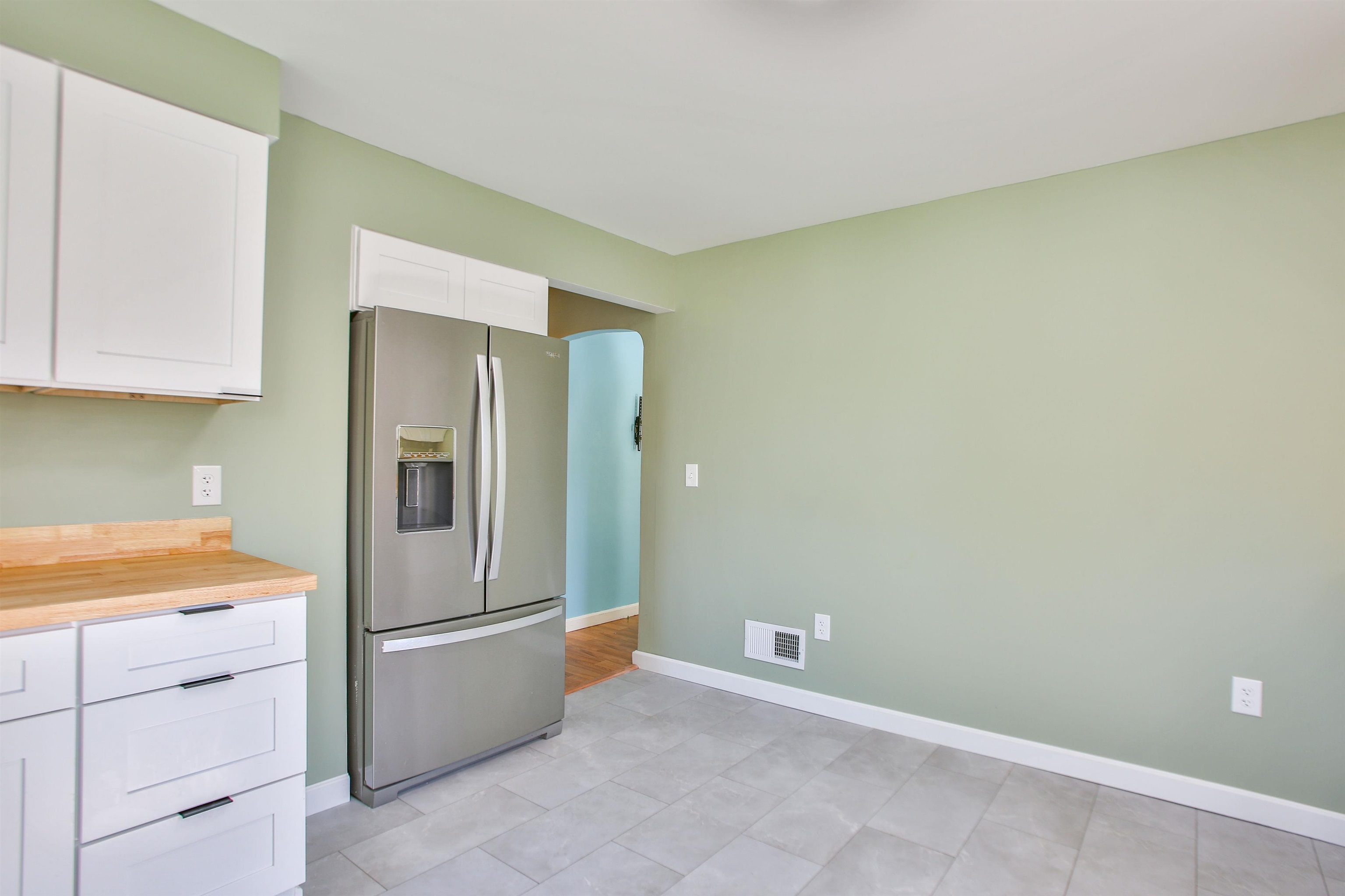 2716 N 8TH STREET, Wausau, Wisconsin 54403, 3 Bedrooms Bedrooms, ,1 BathroomBathrooms,Residential,For Sale,2716 N 8TH STREET,22604788