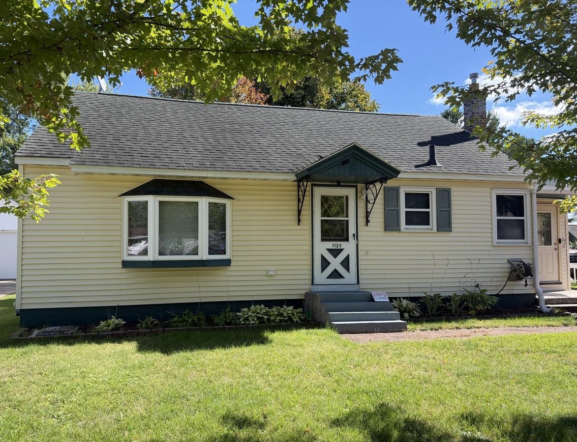 1125 ALICE STREET, Rothschild, Wisconsin 54474, 4 Bedrooms Bedrooms, ,1 BathroomBathrooms,Residential,For Sale,1125 ALICE STREET,22604790