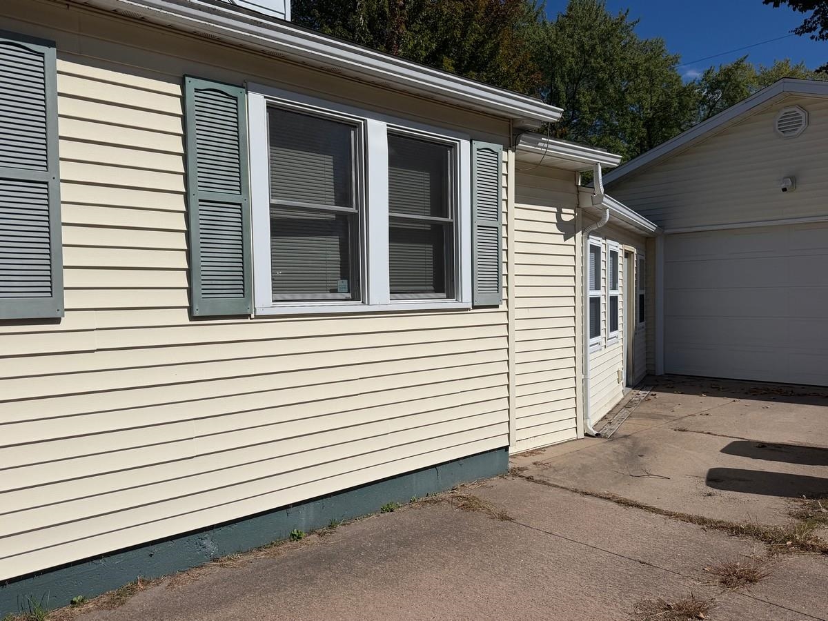 1125 ALICE STREET, Rothschild, Wisconsin 54474, 4 Bedrooms Bedrooms, ,1 BathroomBathrooms,Residential,For Sale,1125 ALICE STREET,22604790
