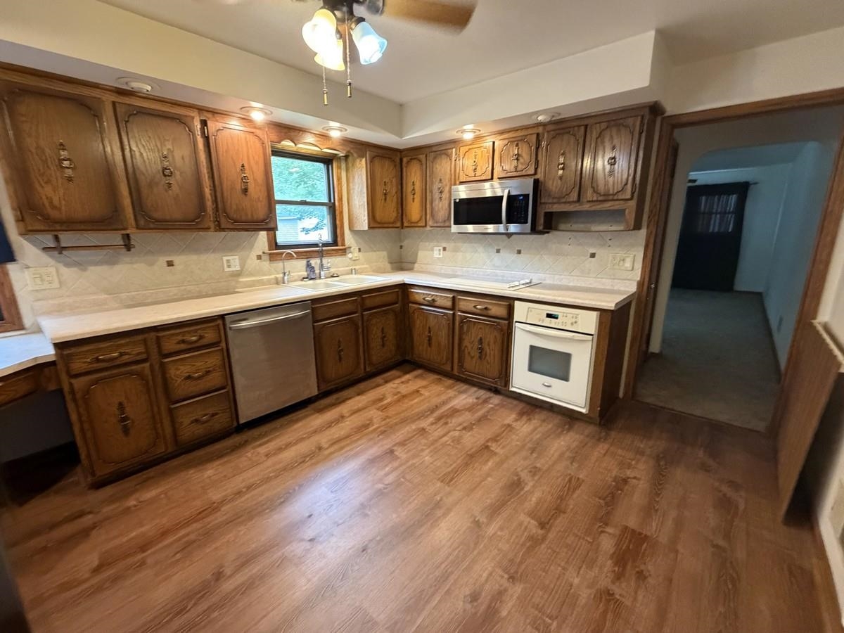 1125 ALICE STREET, Rothschild, Wisconsin 54474, 4 Bedrooms Bedrooms, ,1 BathroomBathrooms,Residential,For Sale,1125 ALICE STREET,22604790