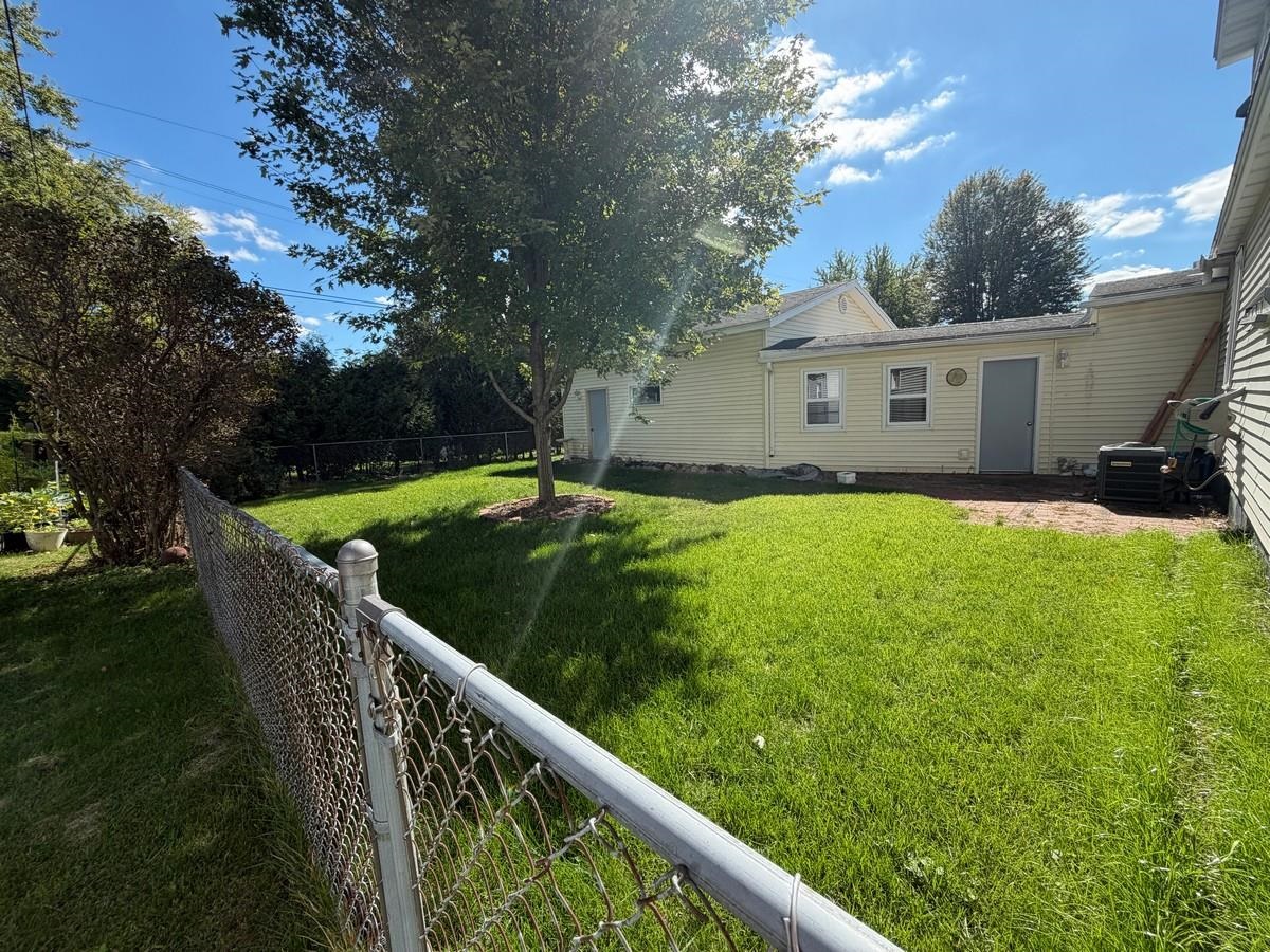 1125 ALICE STREET, Rothschild, Wisconsin 54474, 4 Bedrooms Bedrooms, ,1 BathroomBathrooms,Residential,For Sale,1125 ALICE STREET,22604790
