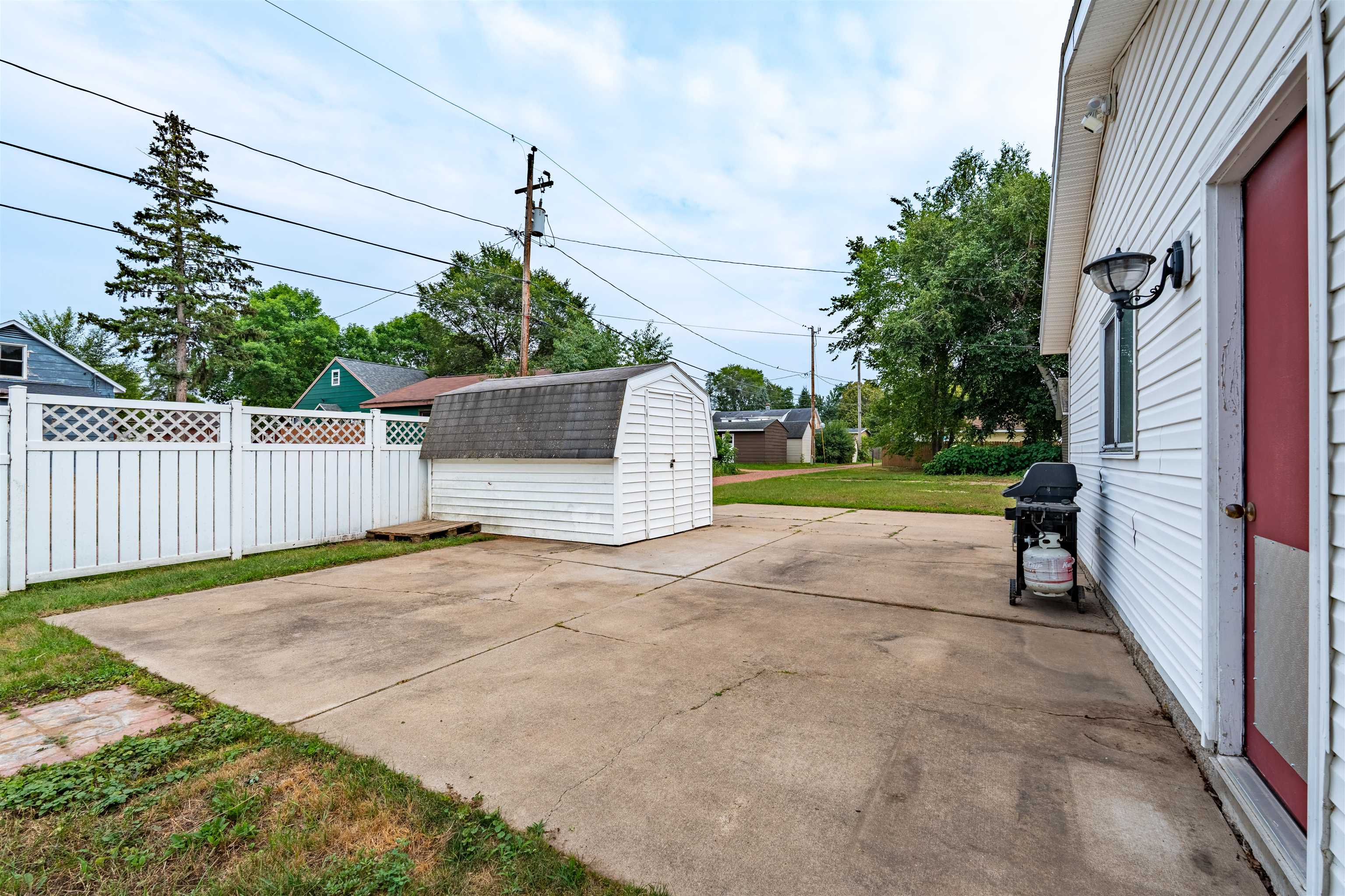 1119 S 13TH AVENUE, Wausau, Wisconsin 54401, 3 Bedrooms Bedrooms, ,2 BathroomsBathrooms,Residential,For Sale,1119 S 13TH AVENUE,22604792